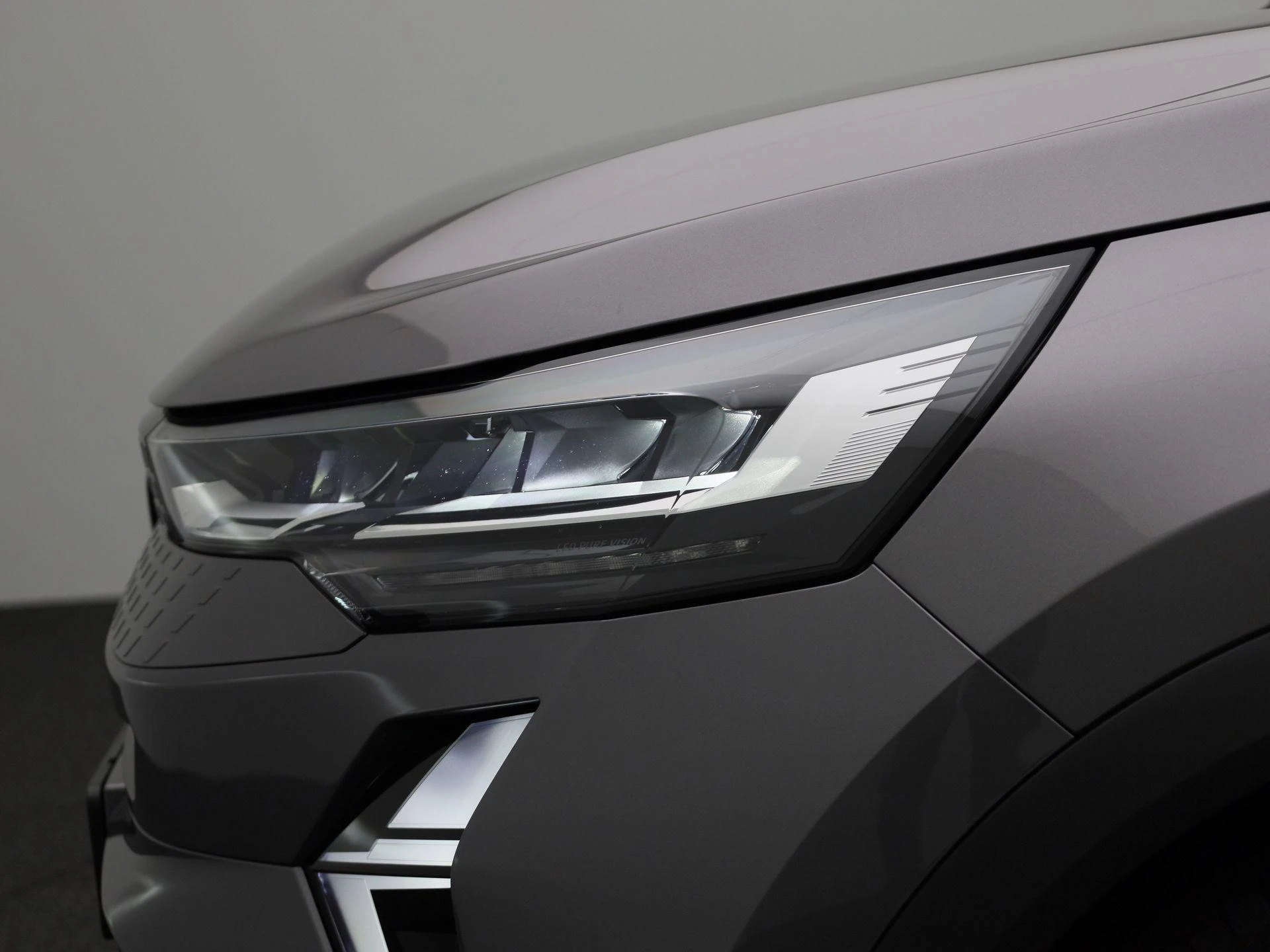 Renault-Captur-image-14
