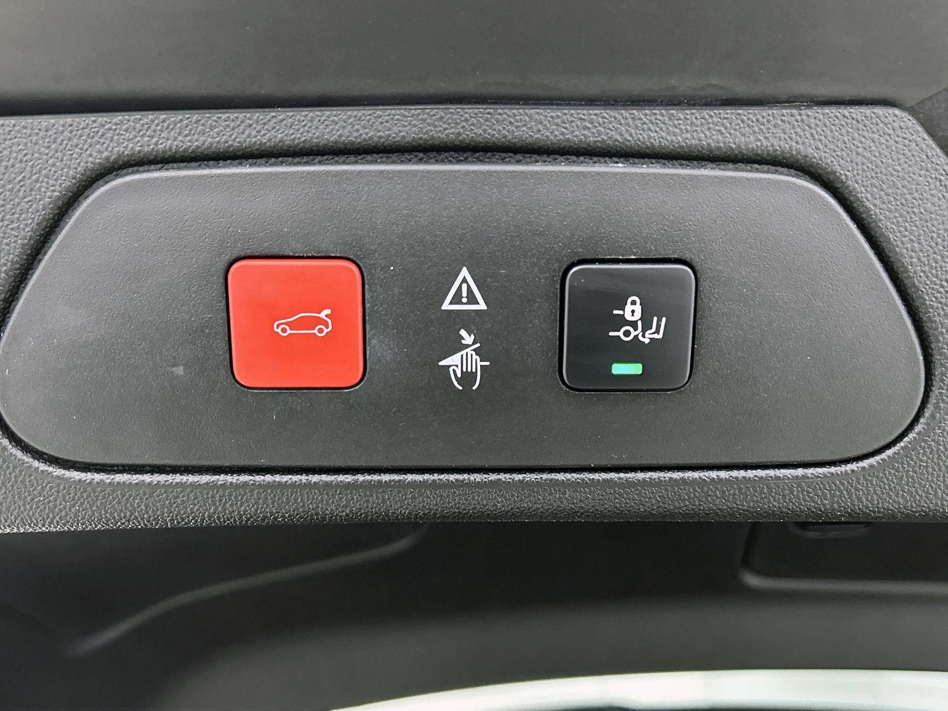Opel-Grandland X-image-18