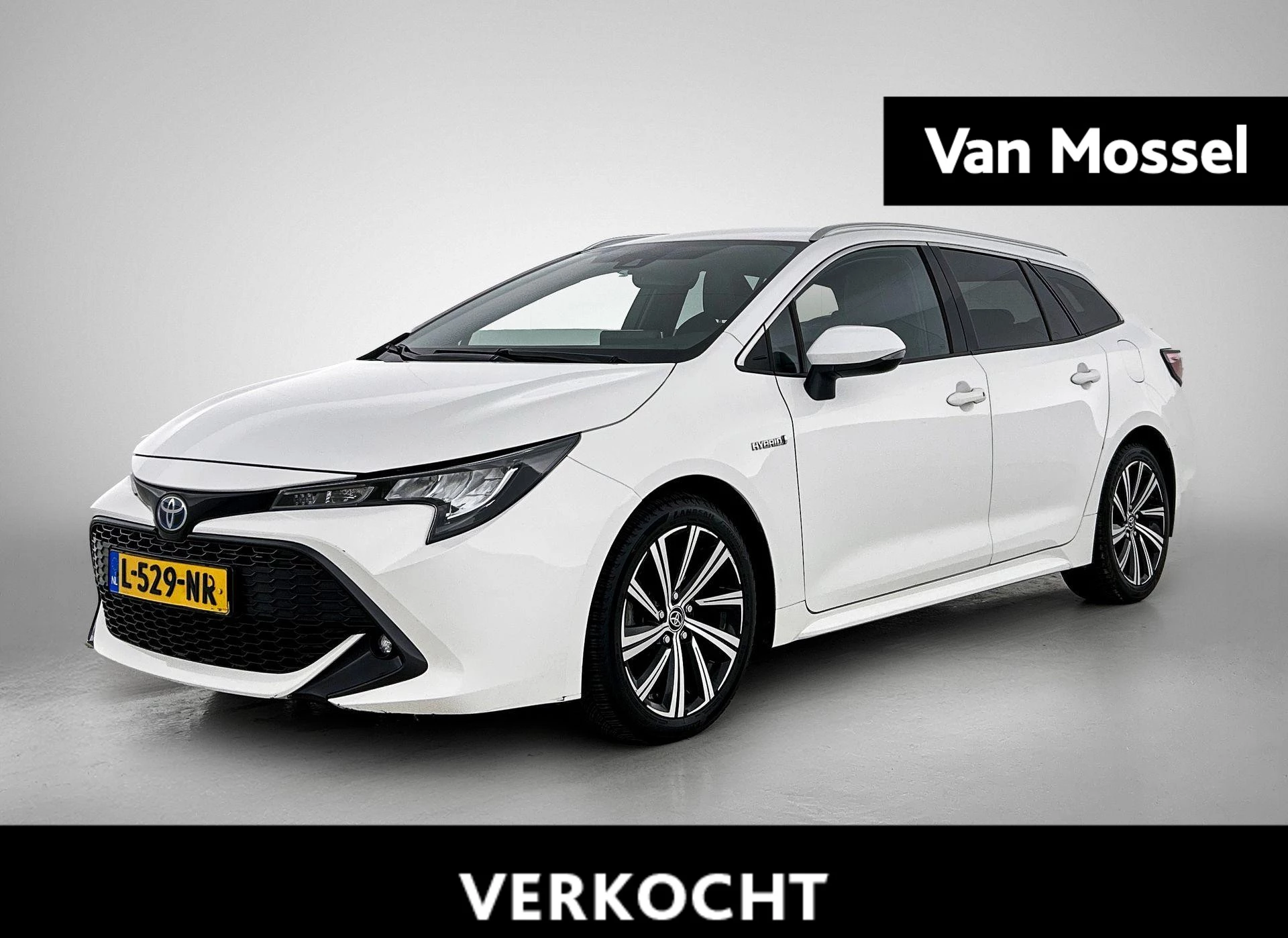 Toyota-Corolla Touring Sports-image-0