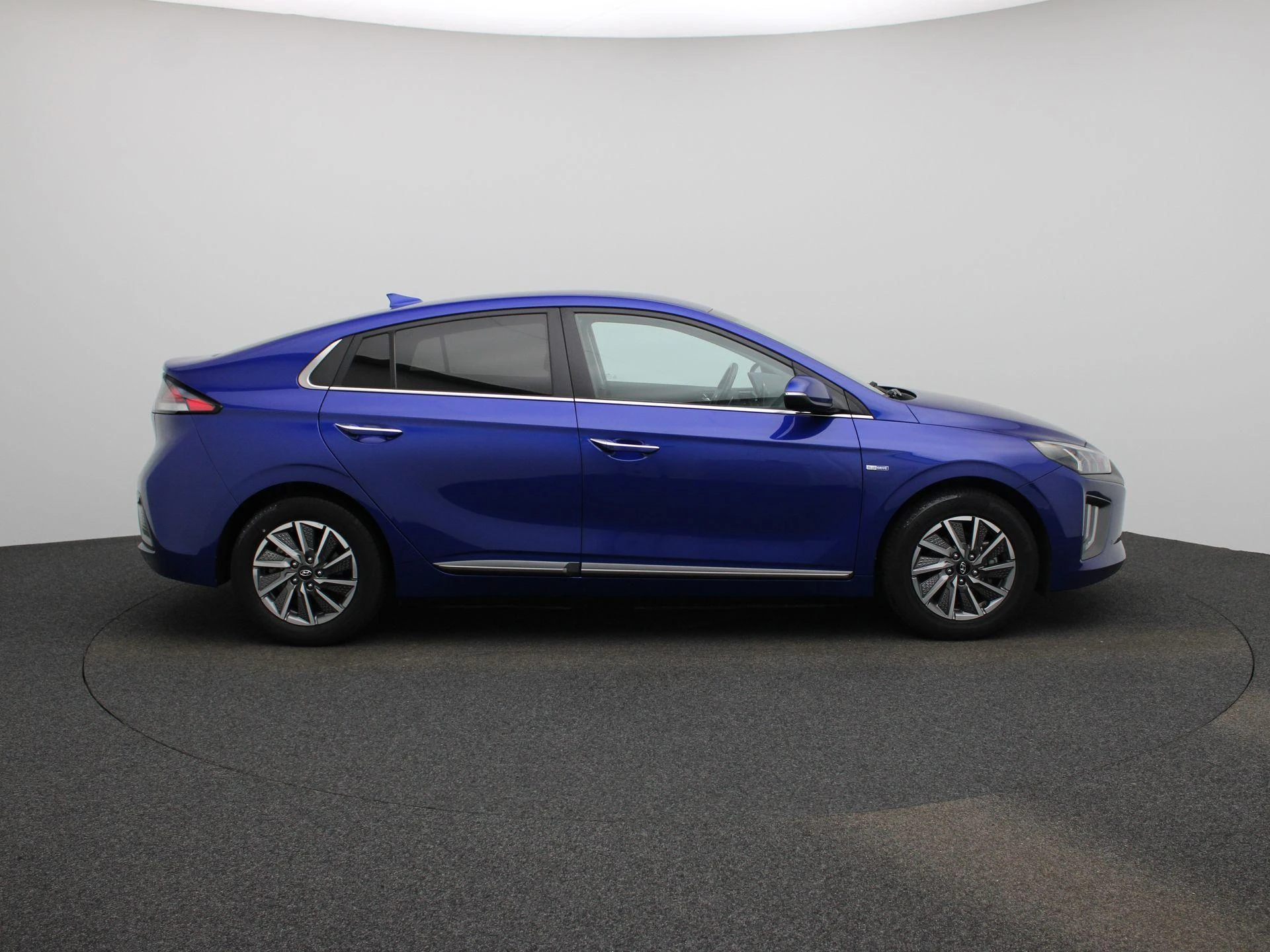 Hyundai-IONIQ-image-5