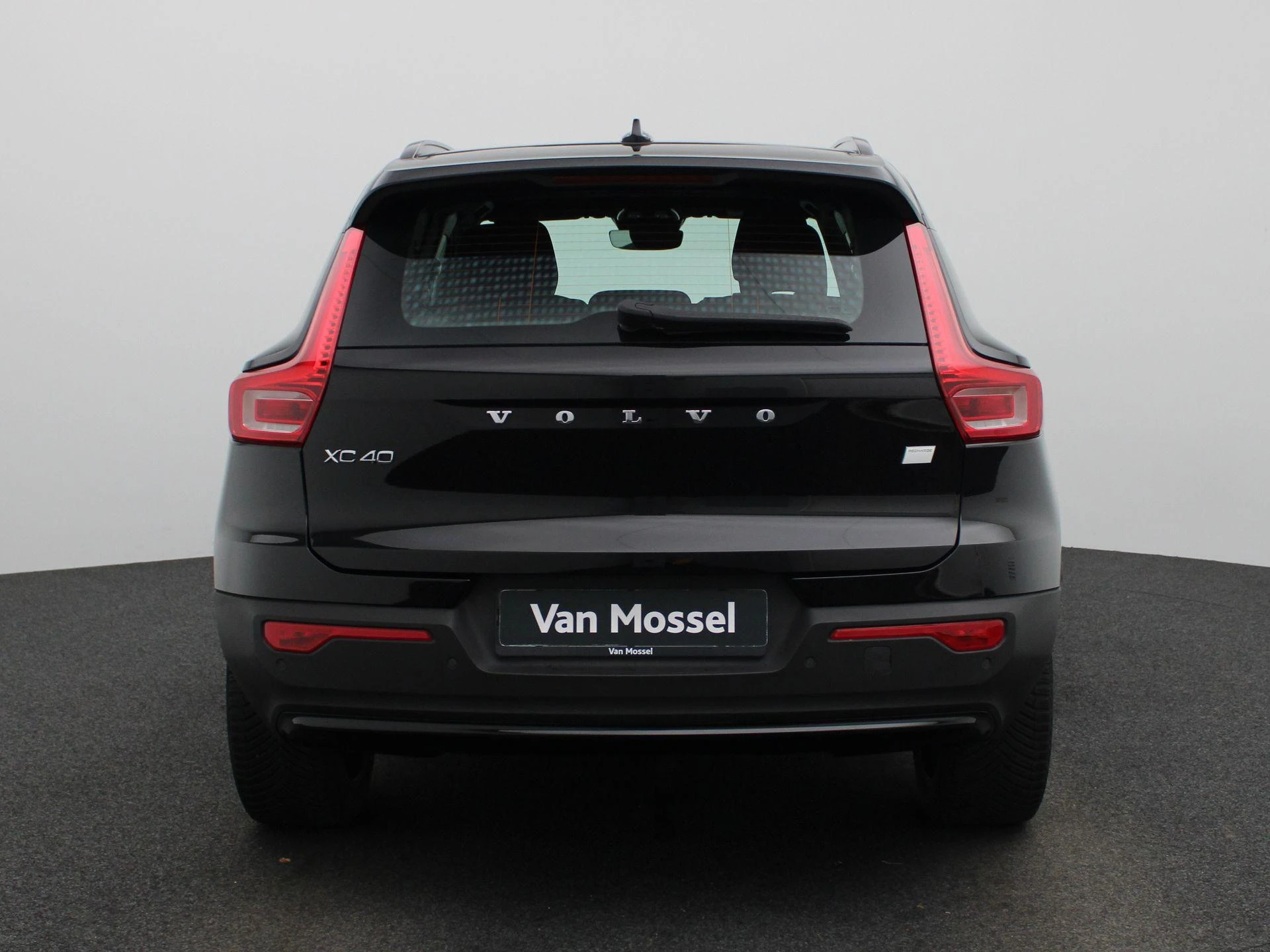 Volvo-XC40-image-6