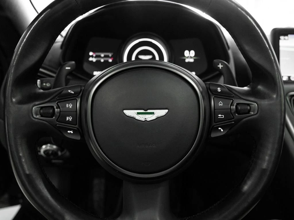 Aston Martin V8 Volante DB11 Aston Martin Hamburg