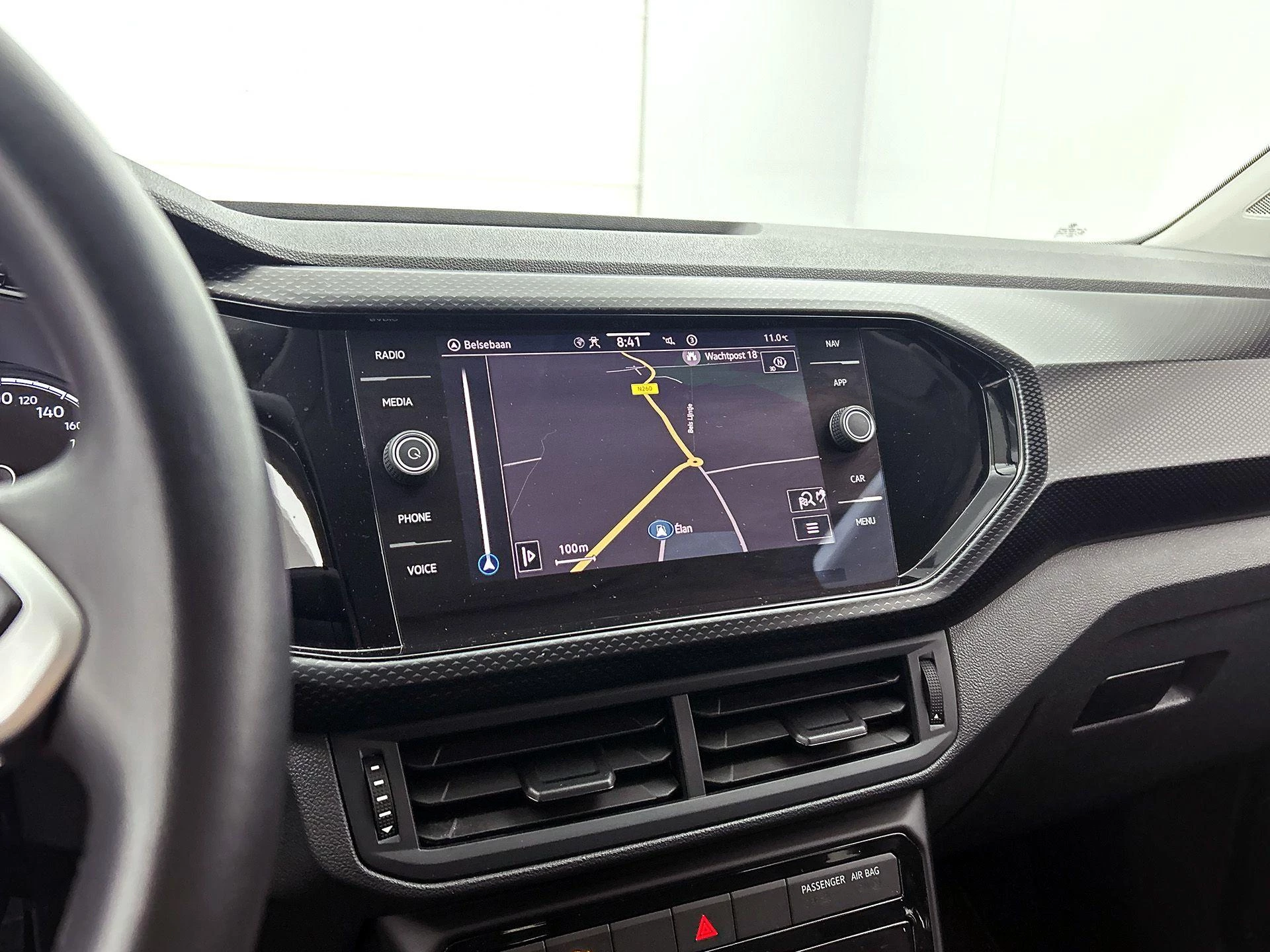 Volkswagen-T-Cross-image-28