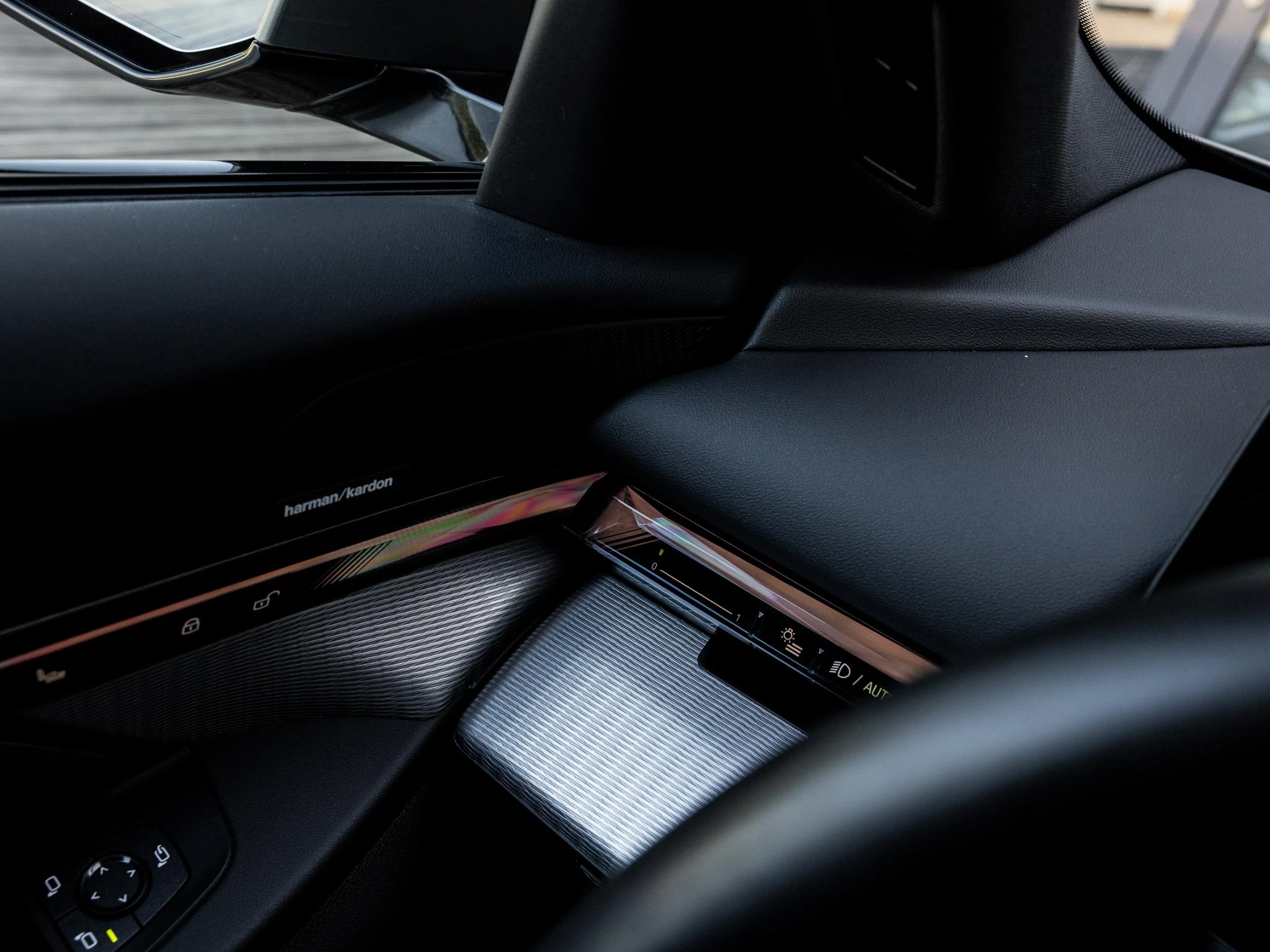 BMW-i5-image-34