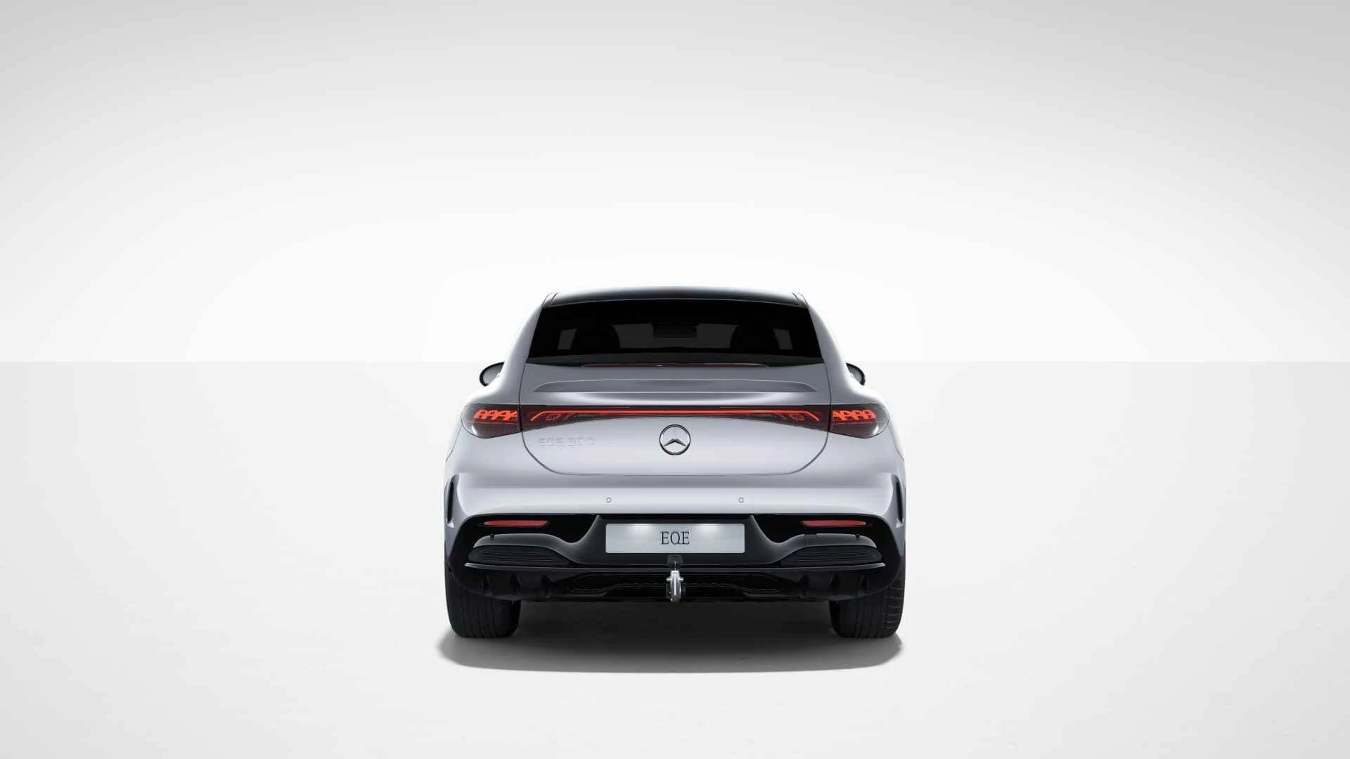 Mercedes-Benz-EQE-image-5