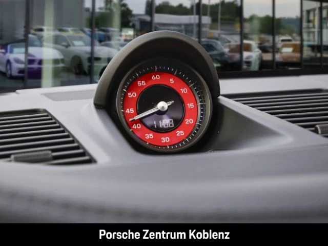 Porsche 911 992 -2 Carrera carrera