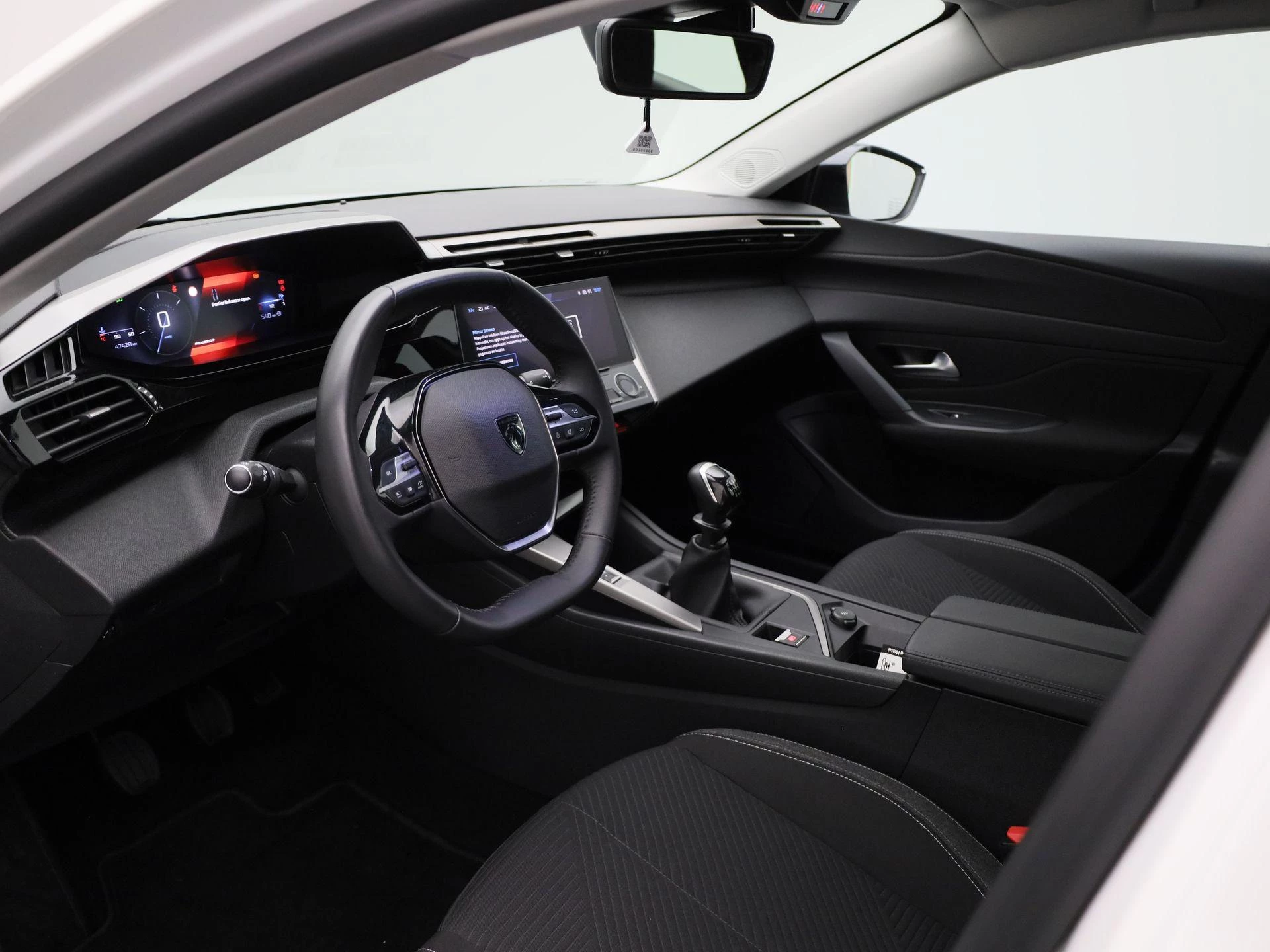 Peugeot-308-image-26
