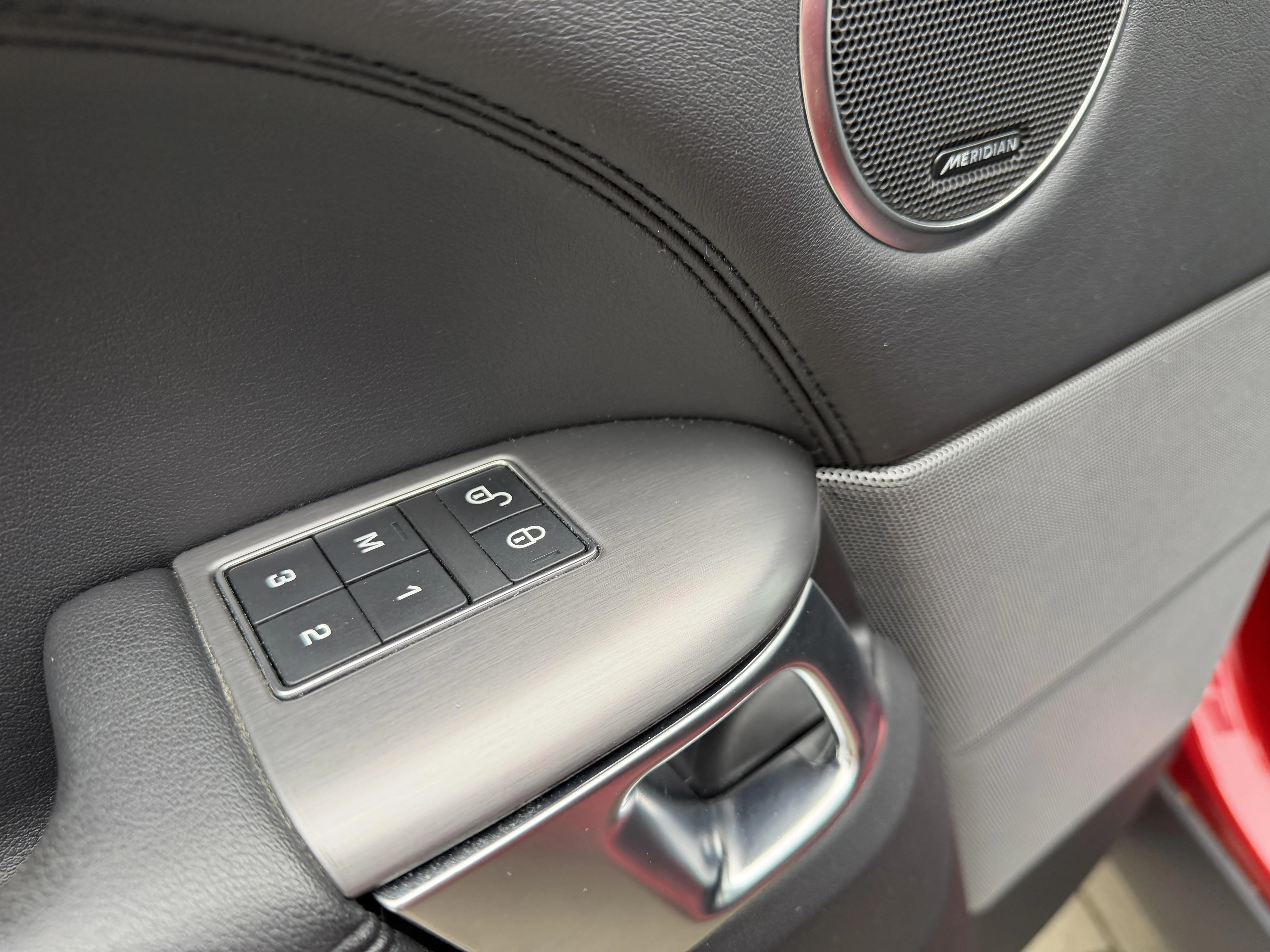 Land Rover-Range Rover Sport-image-30