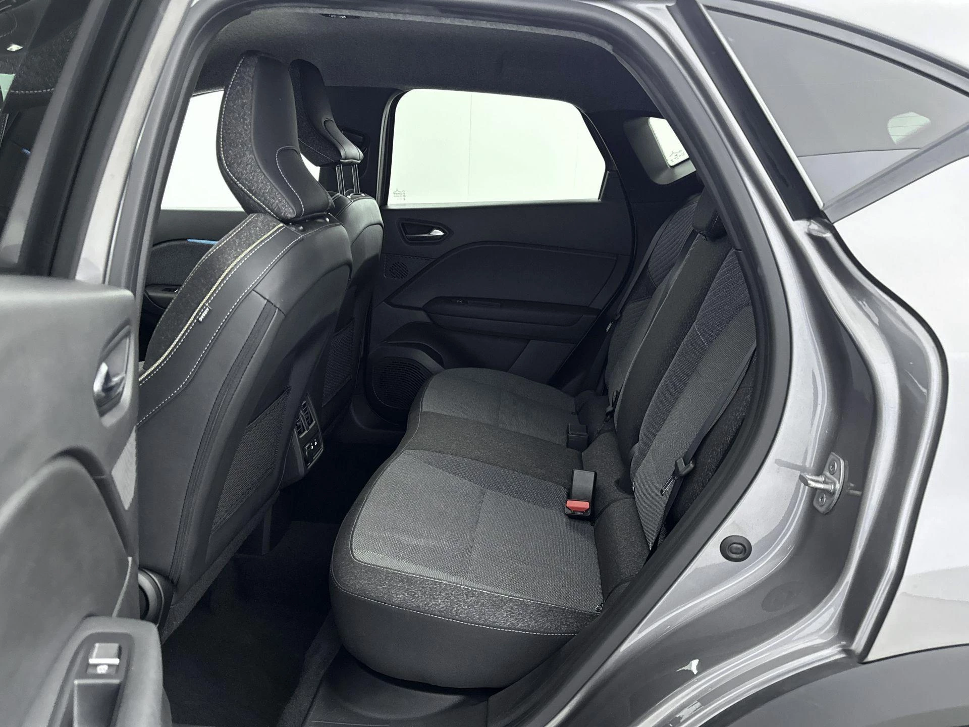 Renault-Captur-image-11