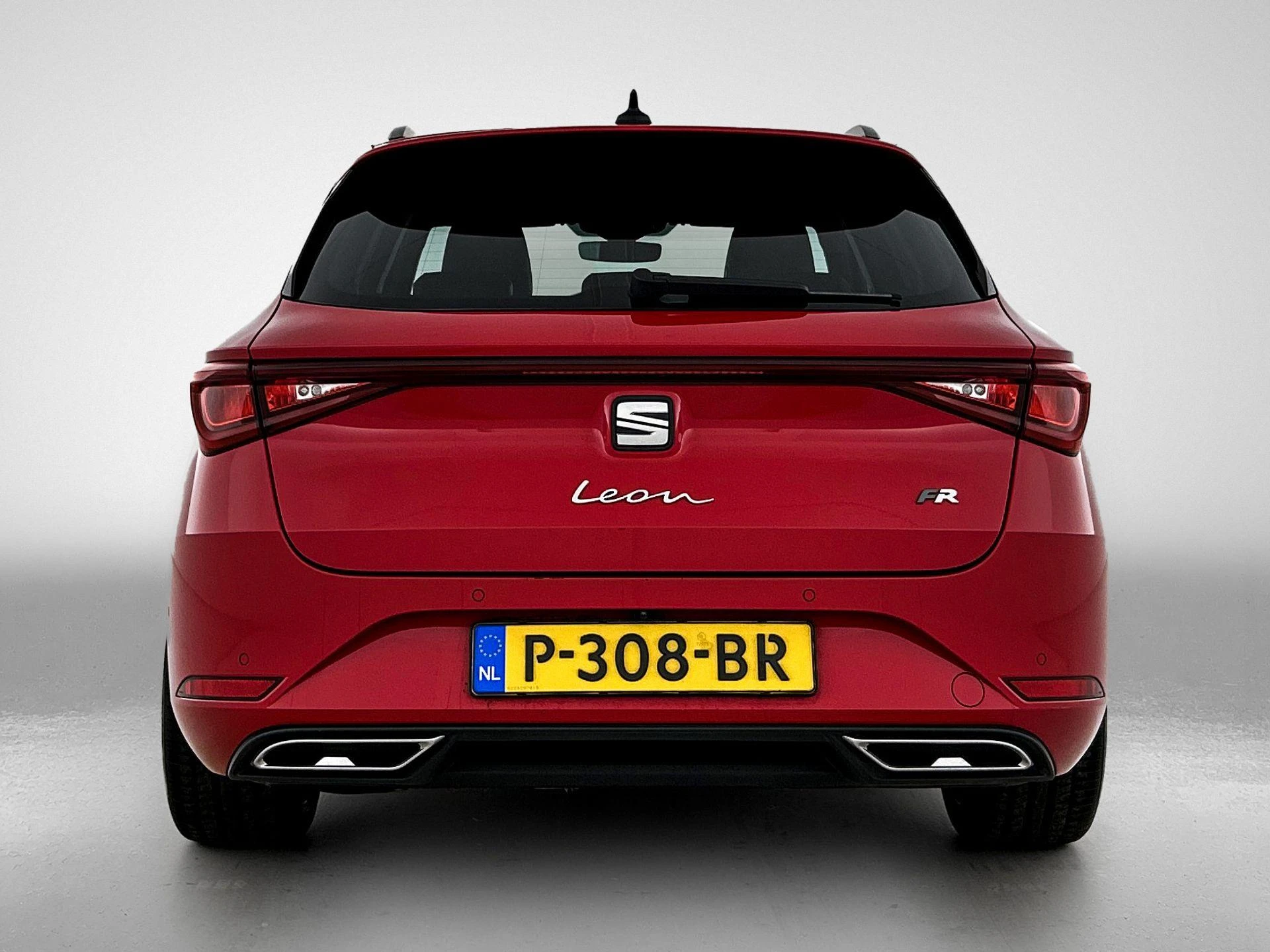SEAT-Leon-image-2