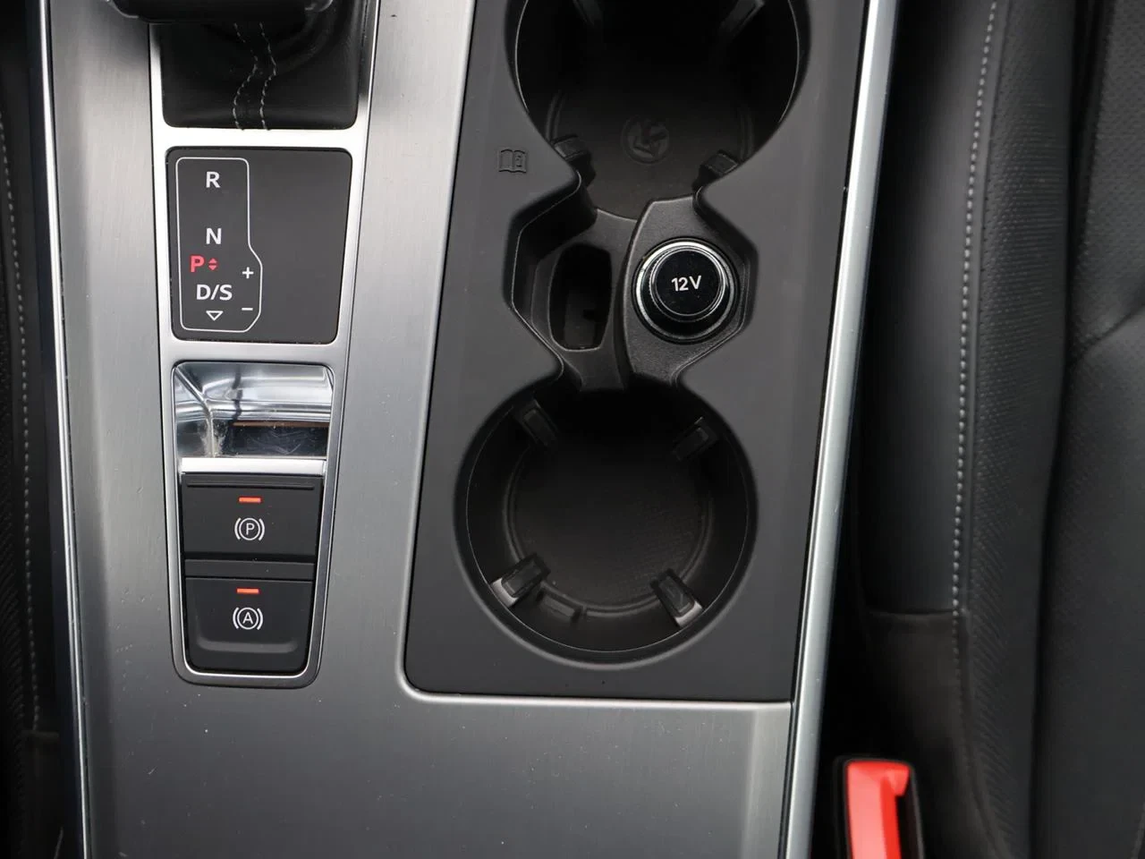 Audi-A6-image-23