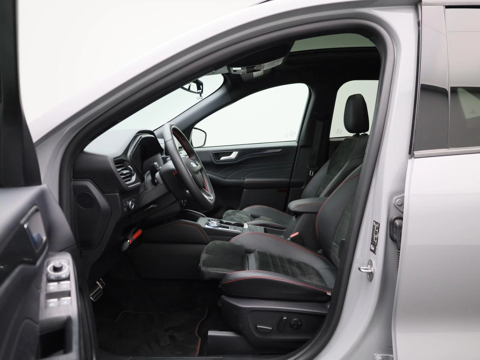 Ford-Kuga-image-9