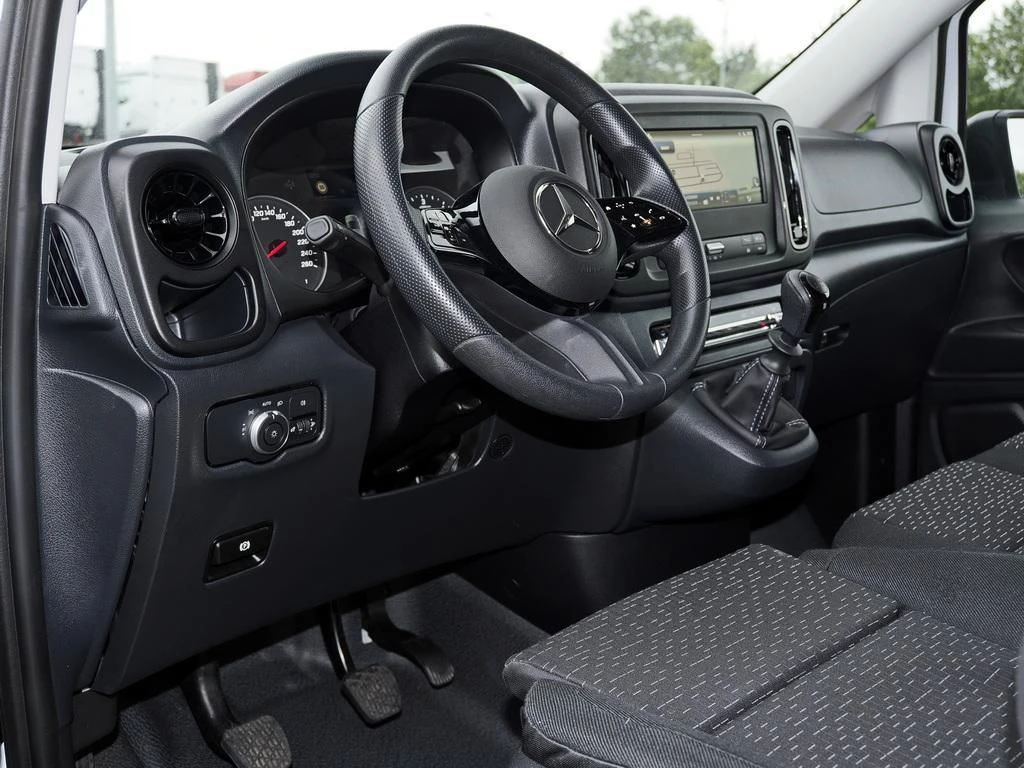 Mercedes-Benz-Vito 116-image-7