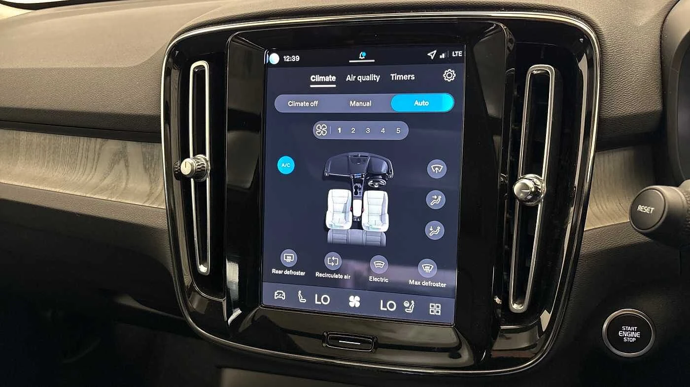 Volvo-XC40-image-38