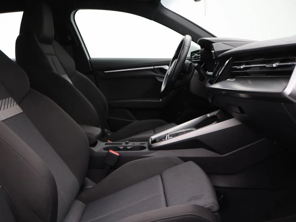 Audi-A3-image-12