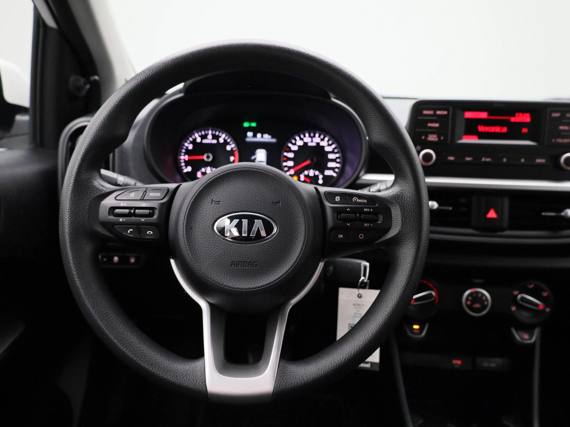 Kia-Picanto-image-6