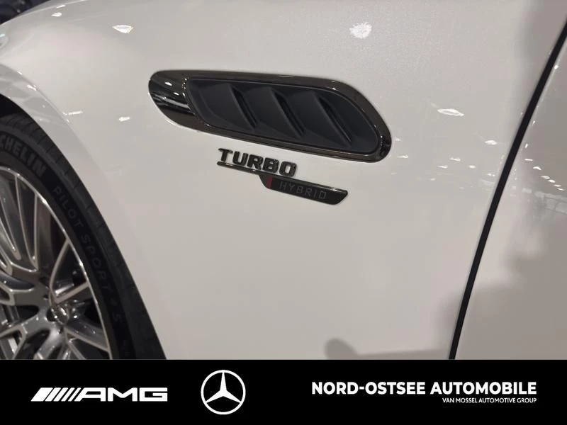 Mercedes-Benz-E-Klasse-image-20