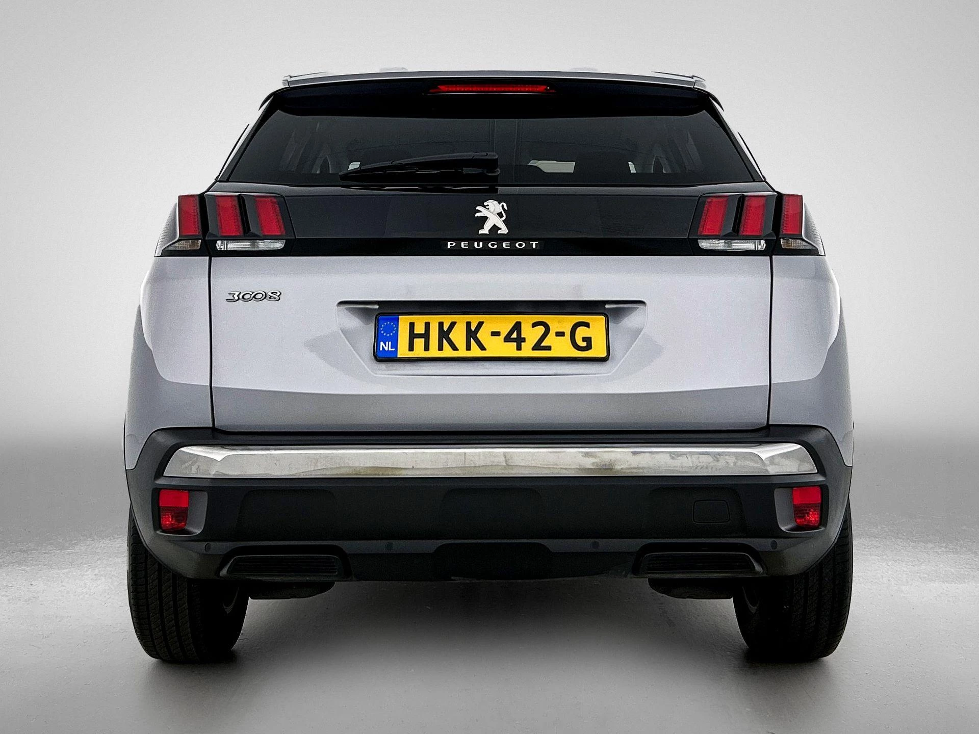 Peugeot 3008 1.2 PureTech Blue Lease Executive