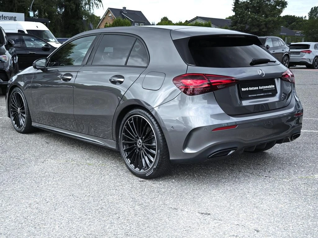 Mercedes-Benz-A-Klasse 200-image-4