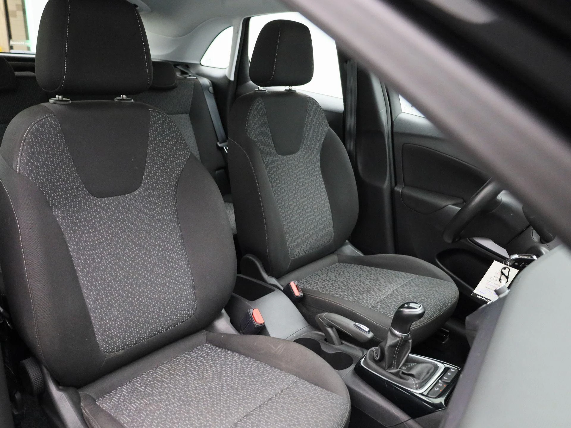 Opel-Crossland-image-35