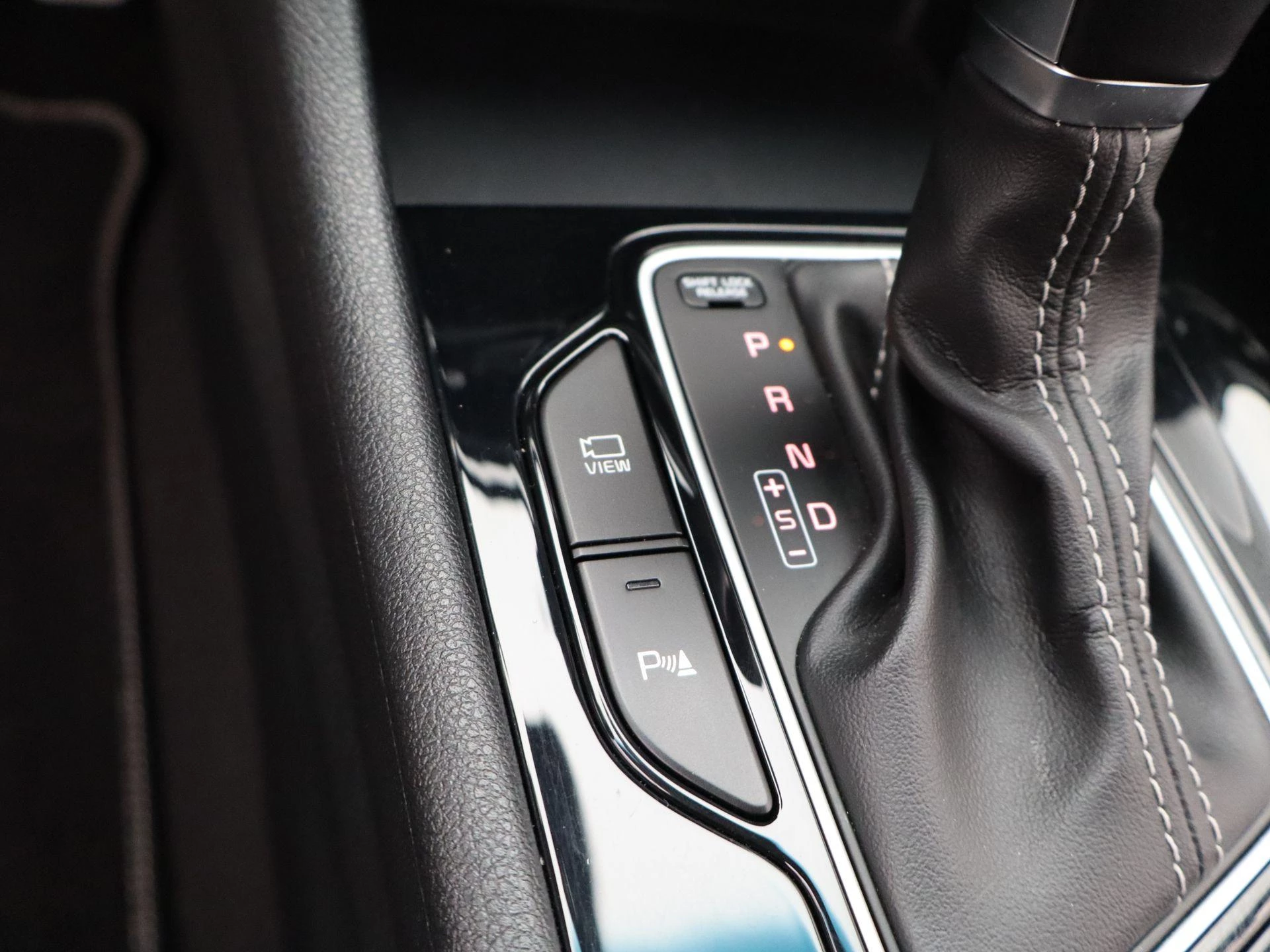 Kia-Niro-image-24