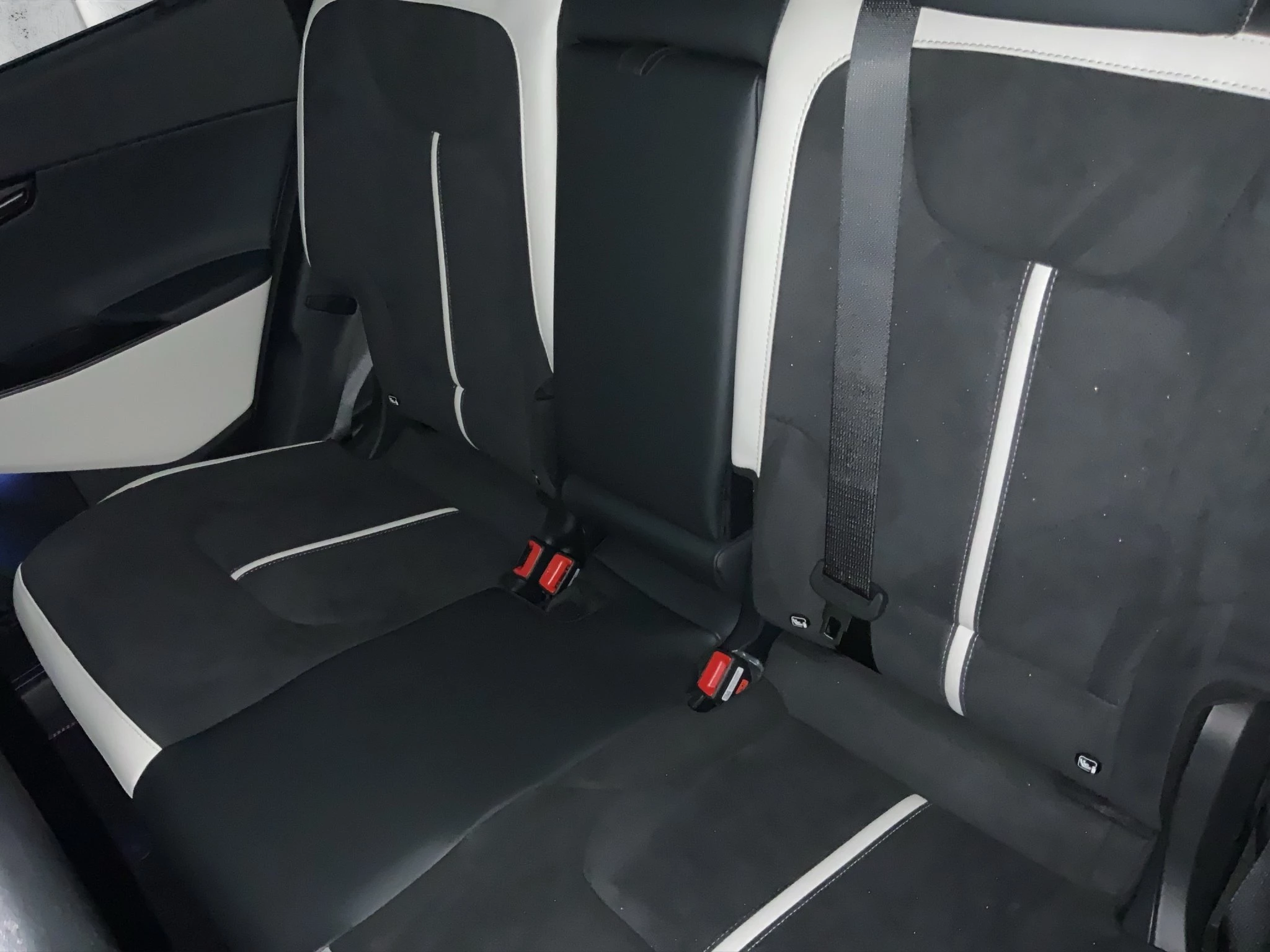 Kia EV6 GT-line 84 kWh 168 kW Heckantrieb Sports Utility Vehicle. 5-türig
