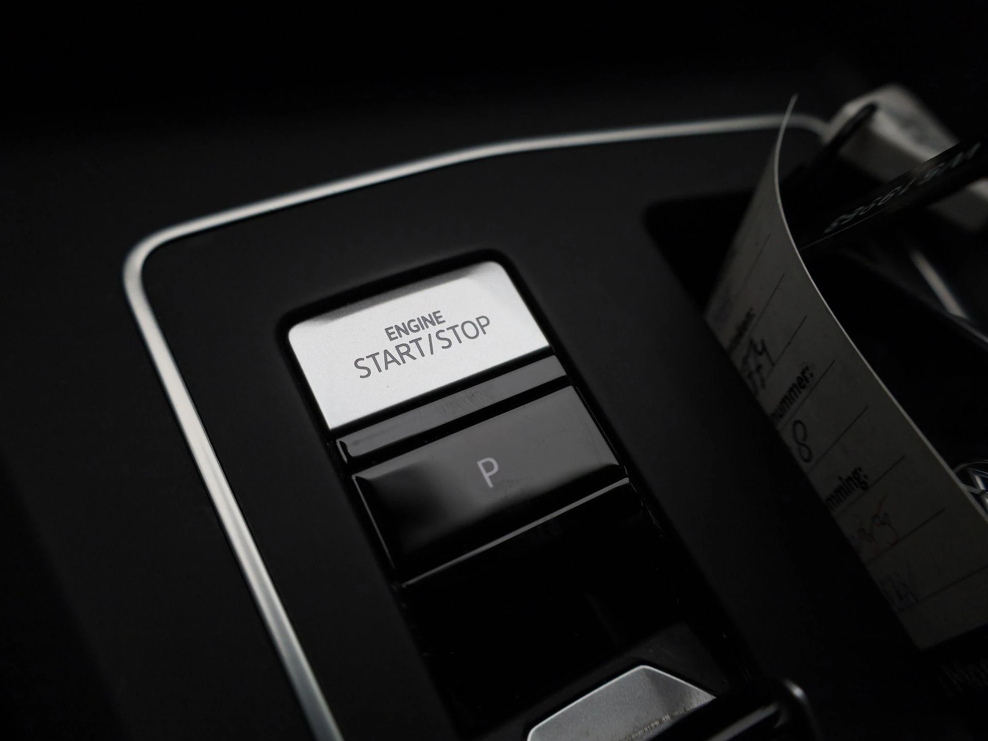 Volkswagen-Golf-image-24