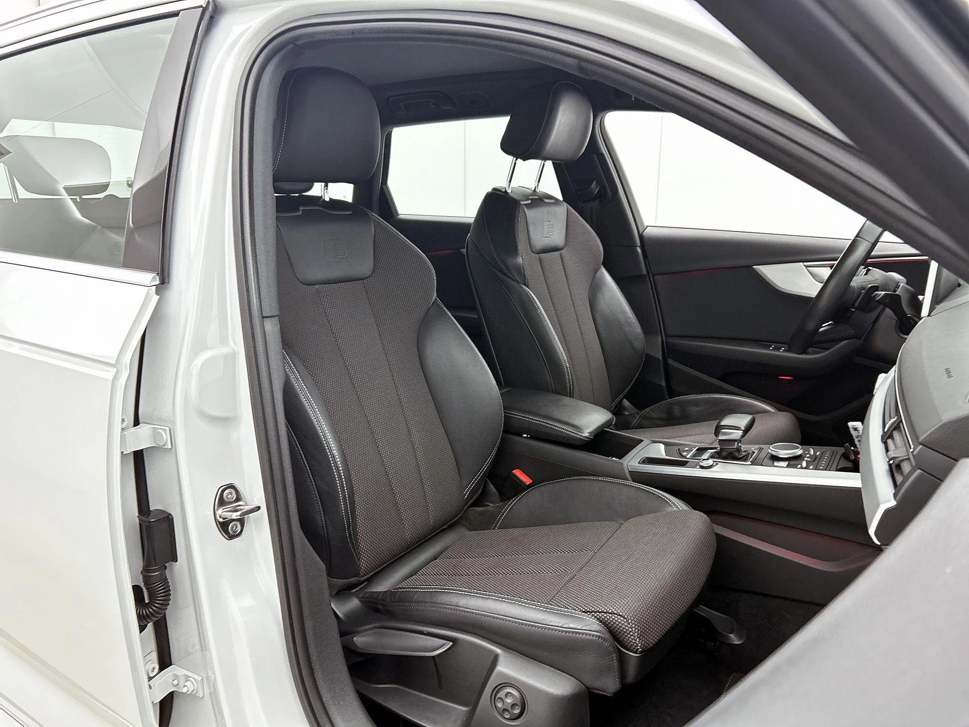 Audi-A4-image-37