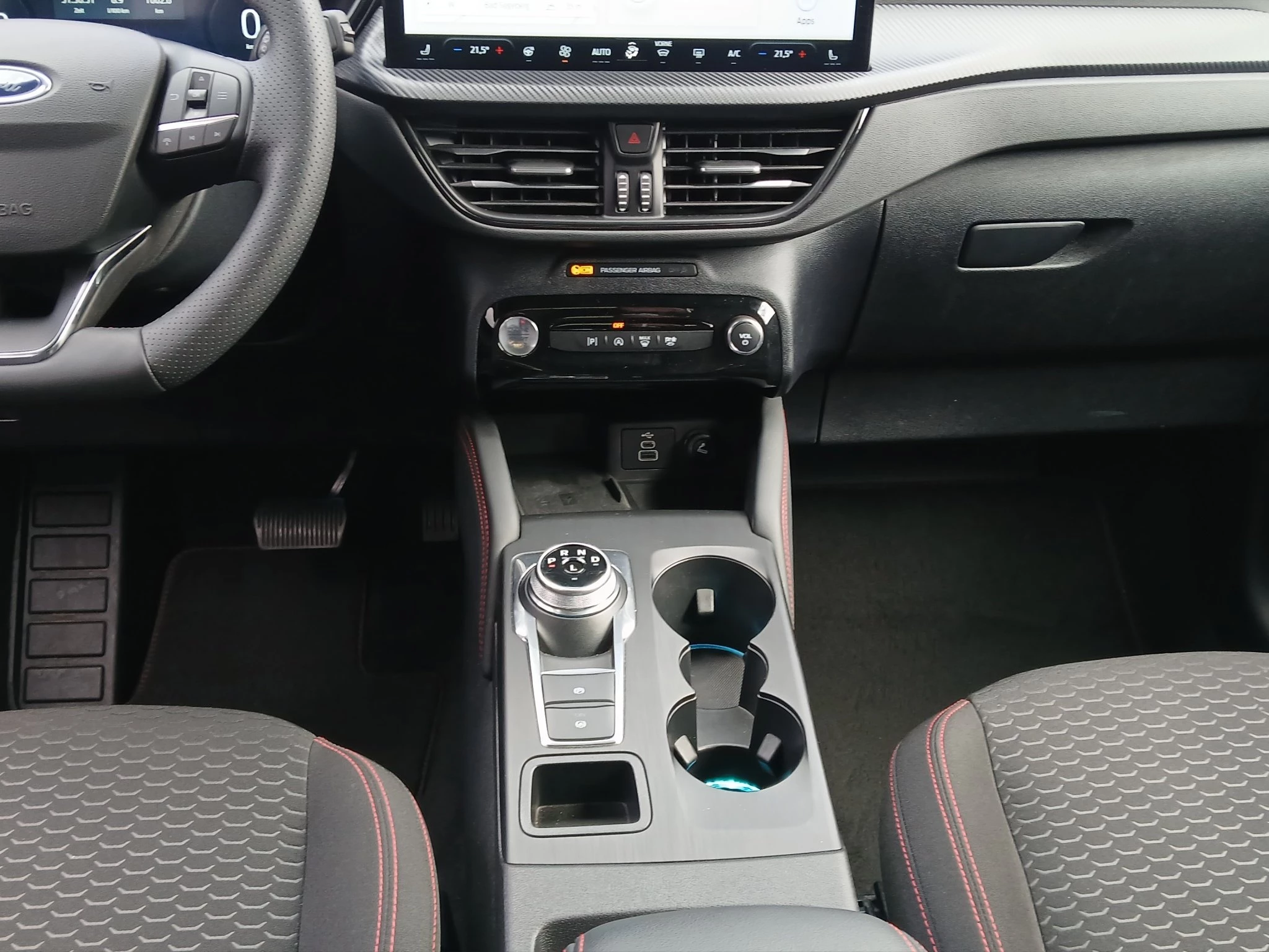 Ford-Kuga-image-13