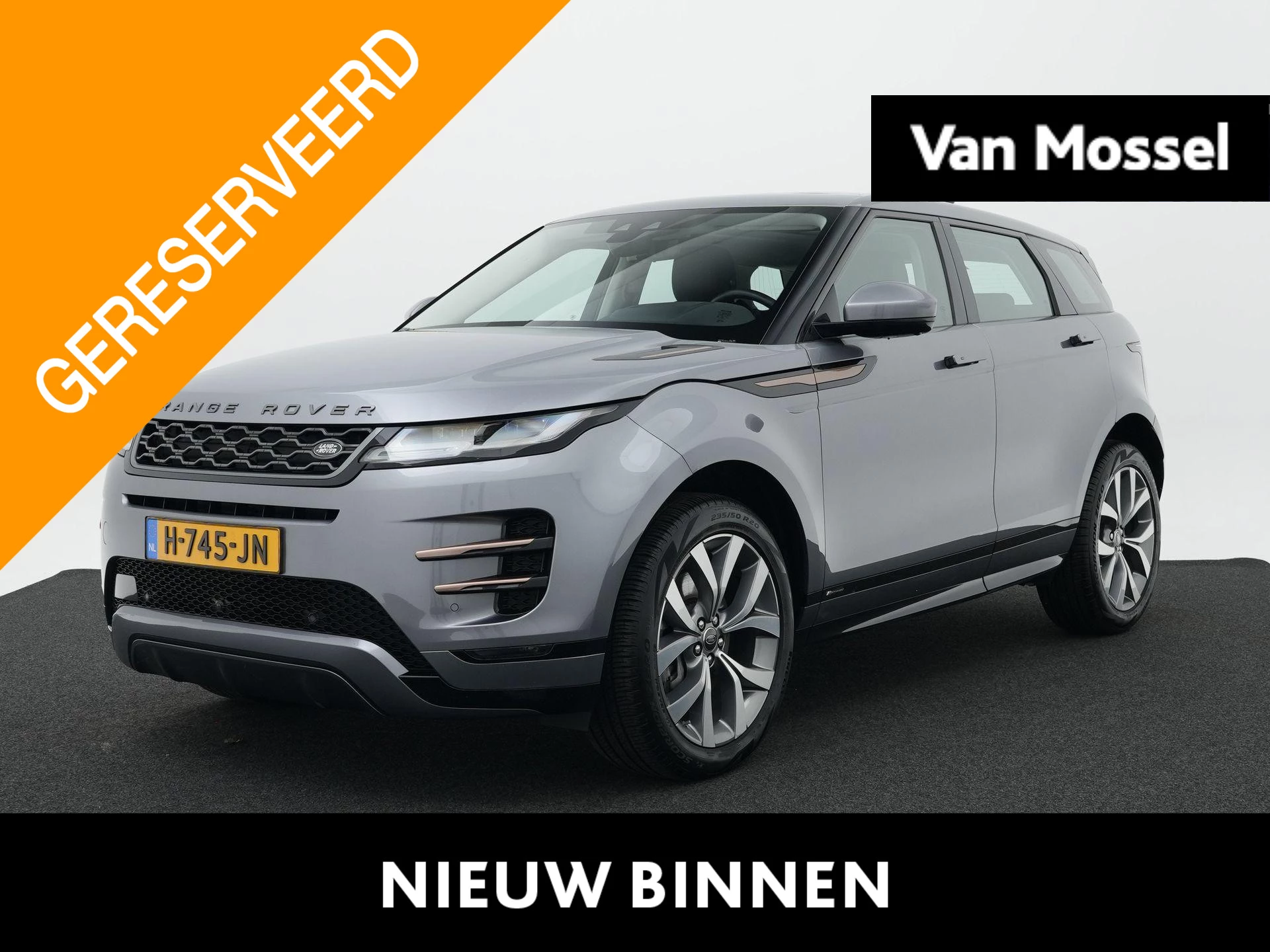 Land Rover-Range Rover Evoque-image-0
