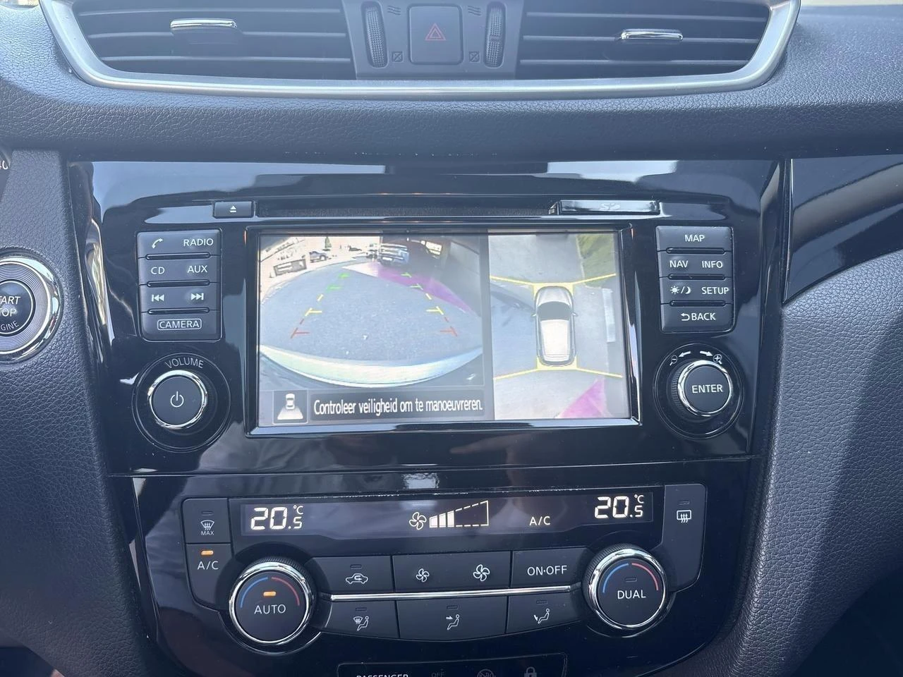 Nissan-QASHQAI-image-11
