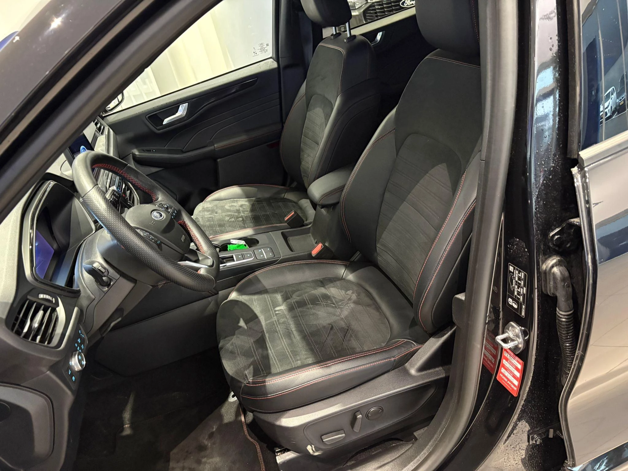 Ford-Kuga-image-8