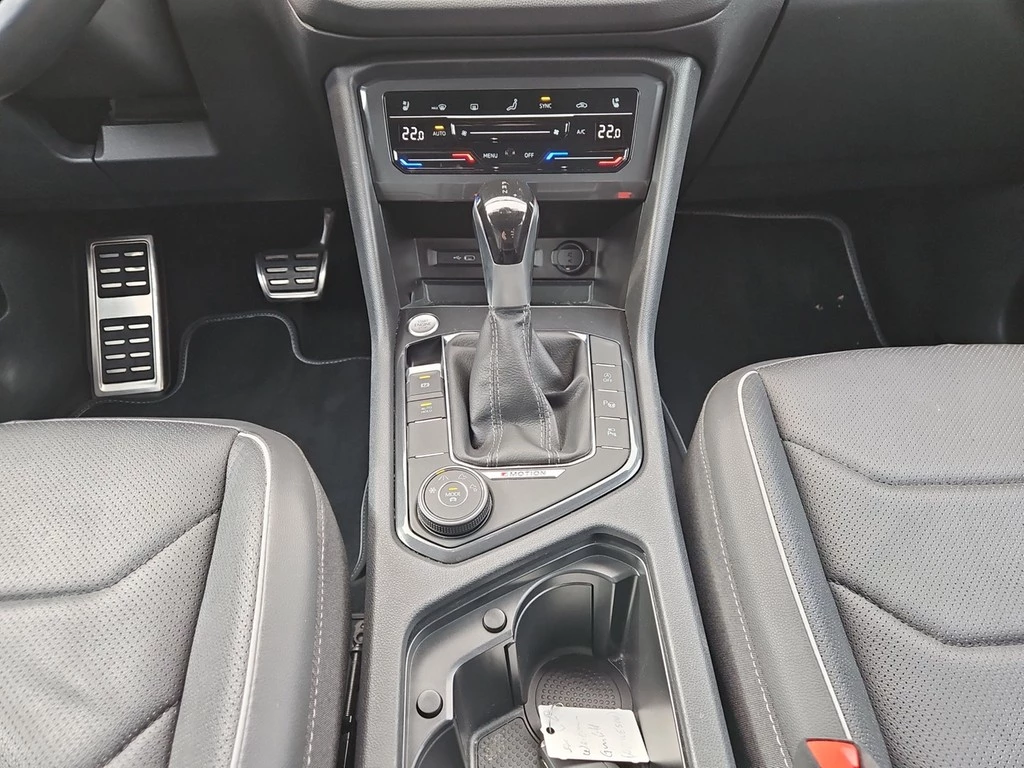 Volkswagen Tiguan Allspace 2.0 TSI 4Motion DSG R-Line *Navi