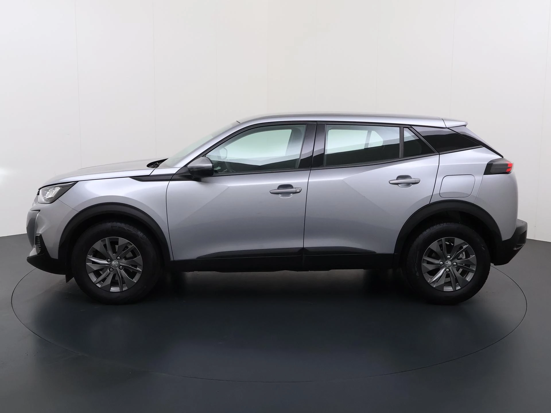 Peugeot-2008-image-3