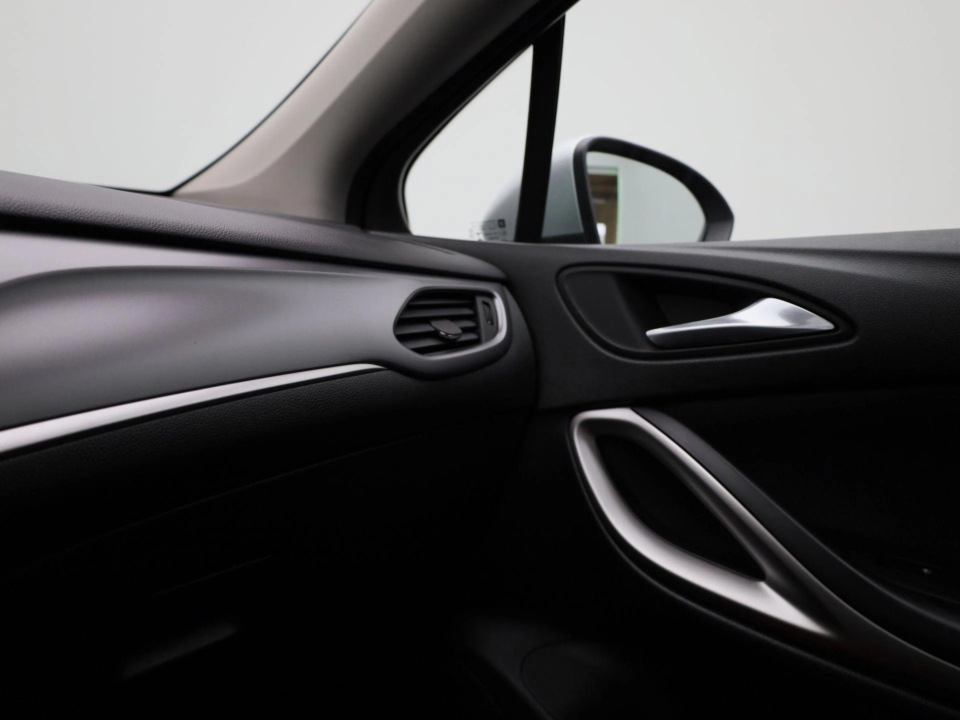 Opel-Astra-image-24