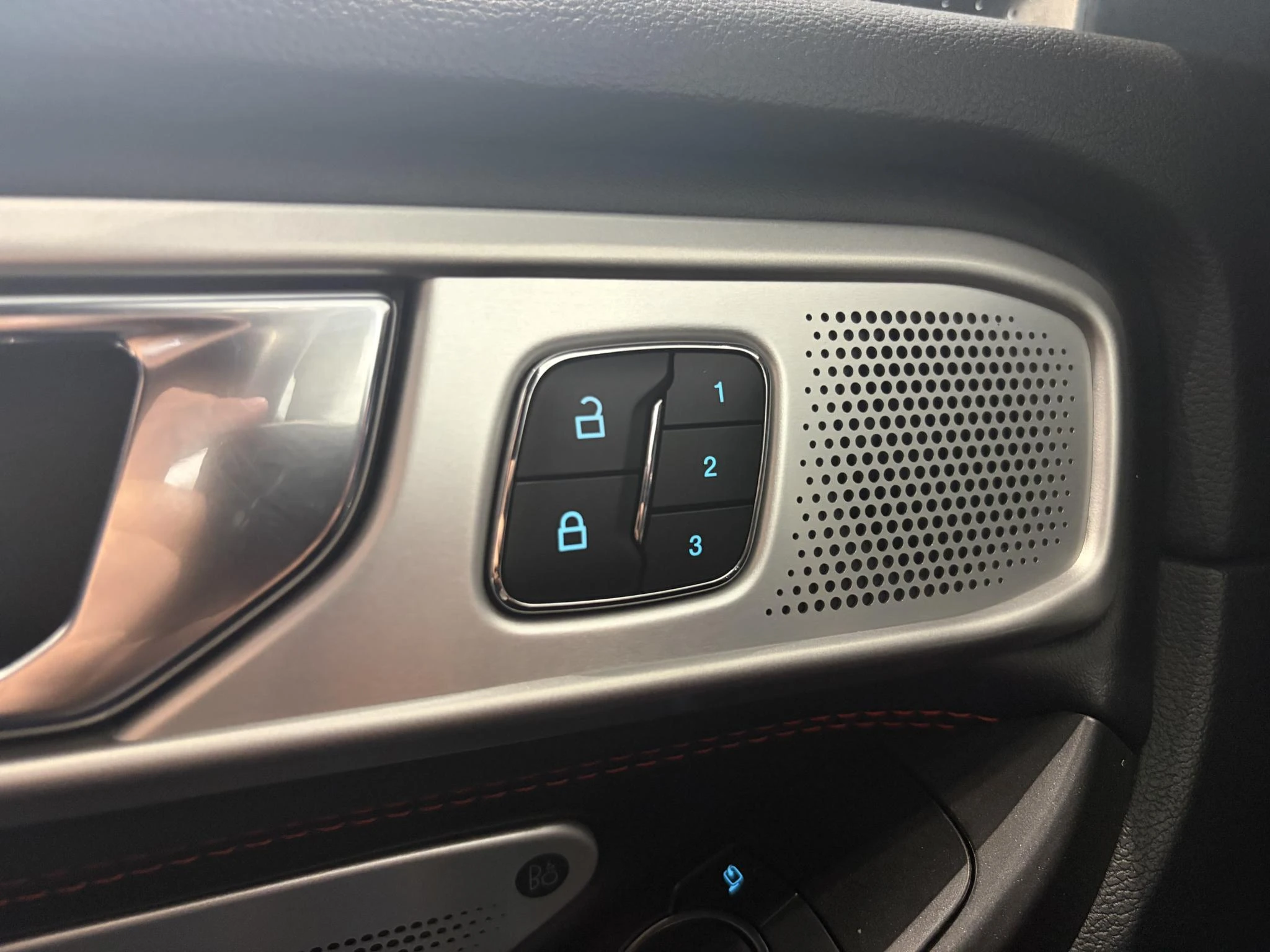 Ford-Explorer-image-20