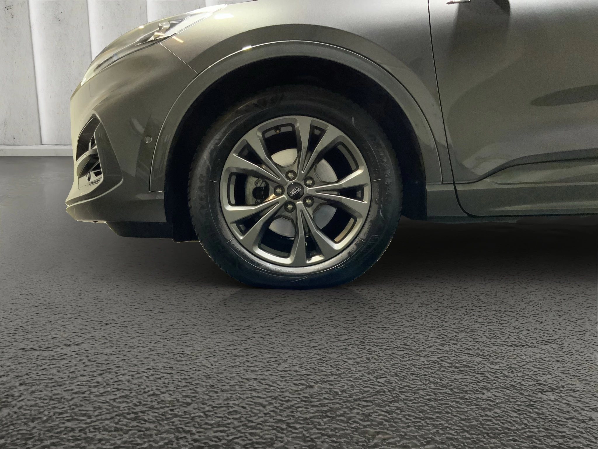 Ford Kuga ST-Line X*PANO*AHK*KAM*ACC*NAVI*SOUND-SYS.