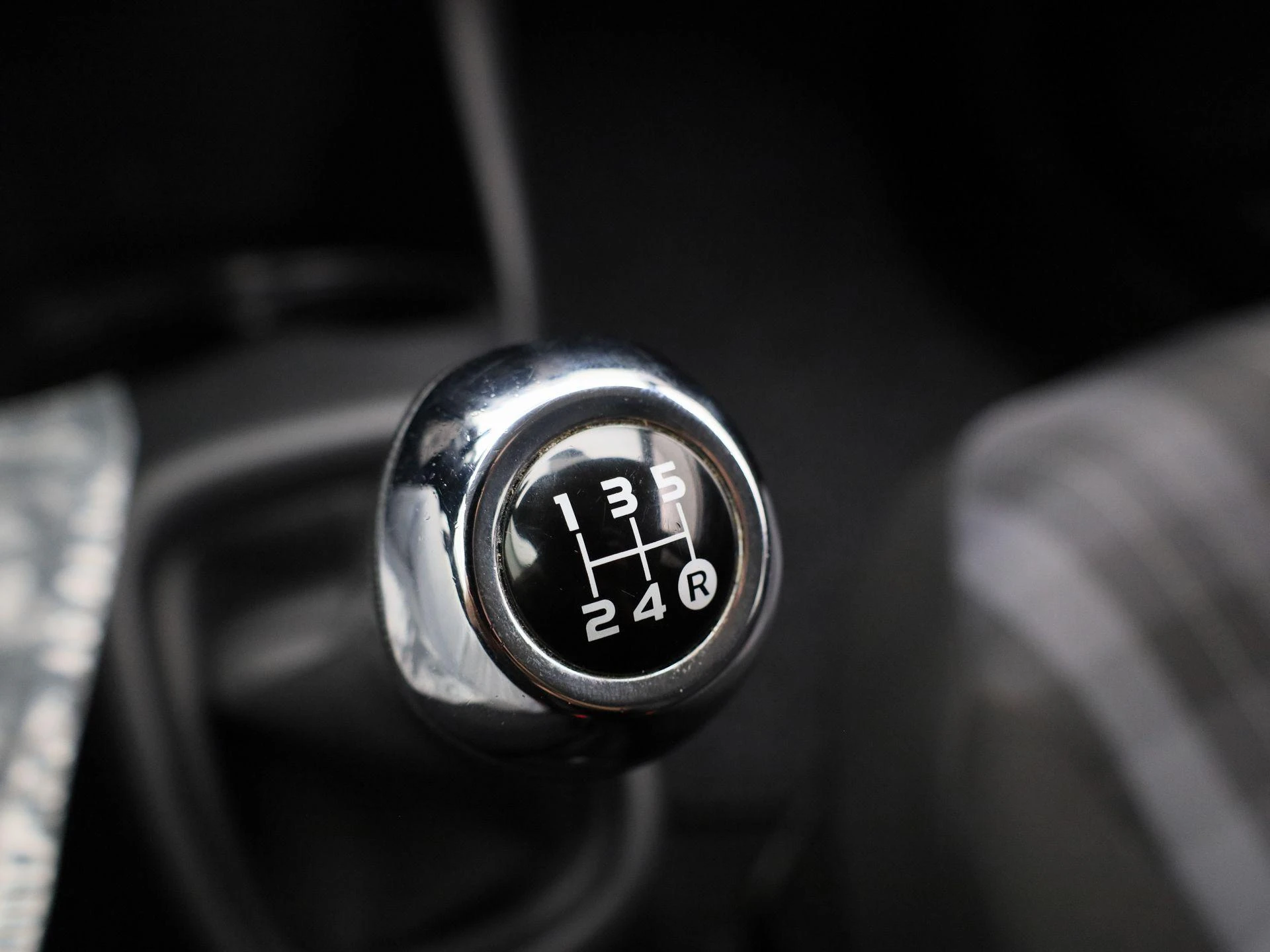 Peugeot-108-image-23