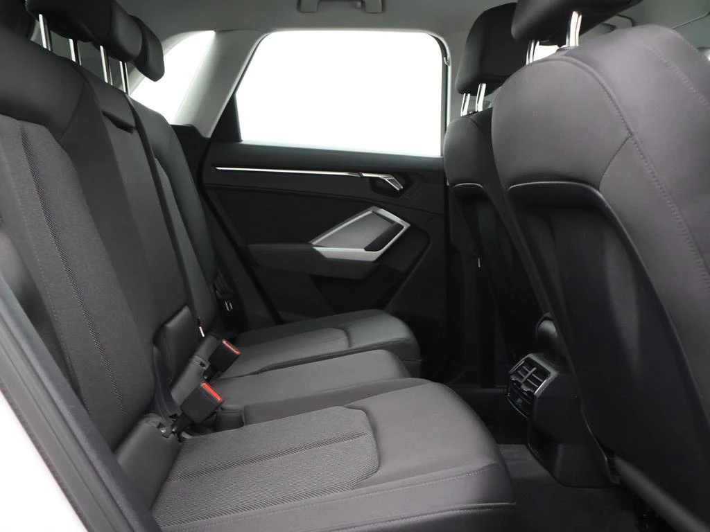 Audi Q3 PHEV Attraction PHEV 45TFSIe *AUTOMAAT*ACC*PDC*VIRTUAL COCKPIT*LANE ASSIST*...*