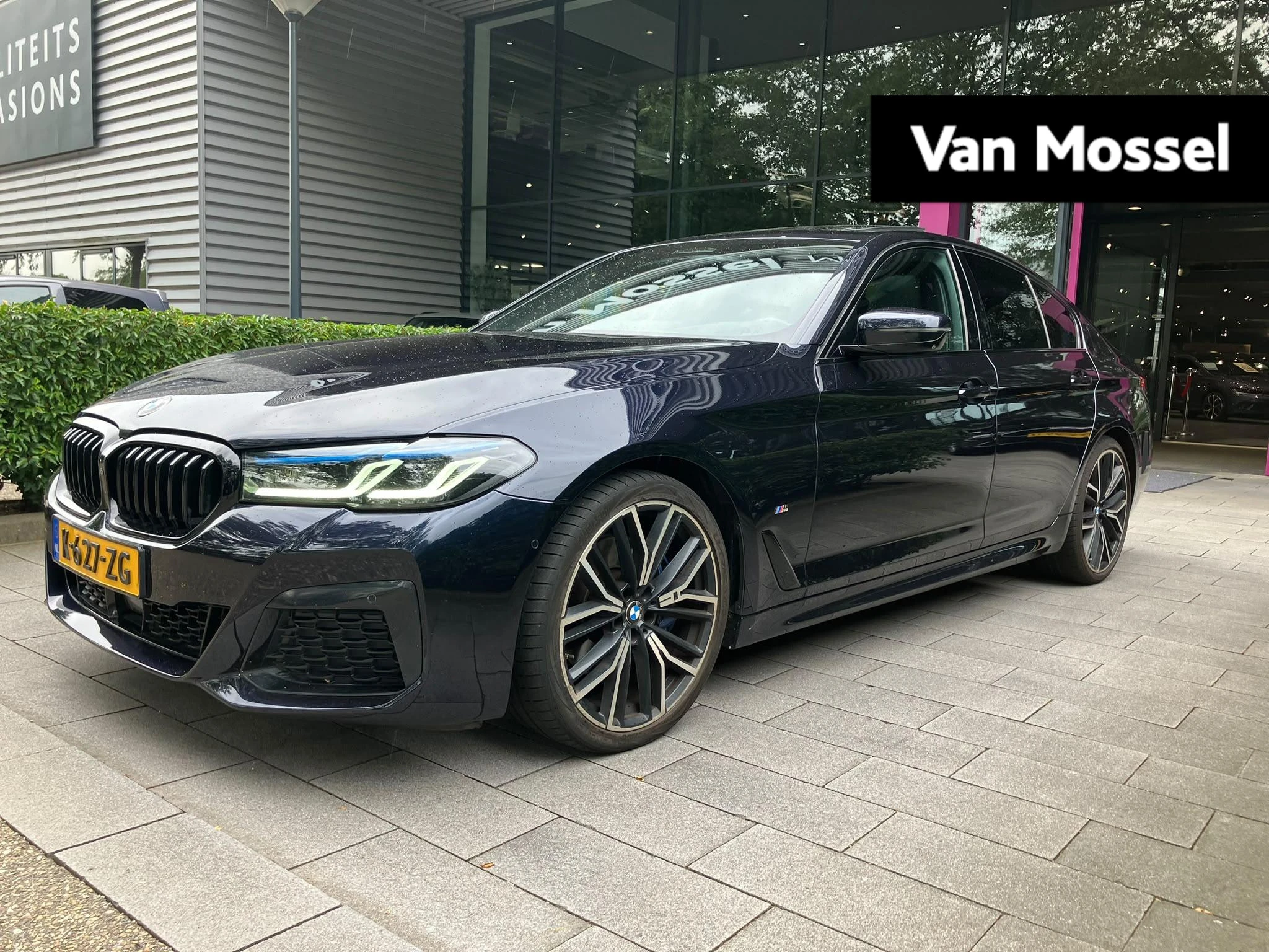 BMW-5 Serie-image-0