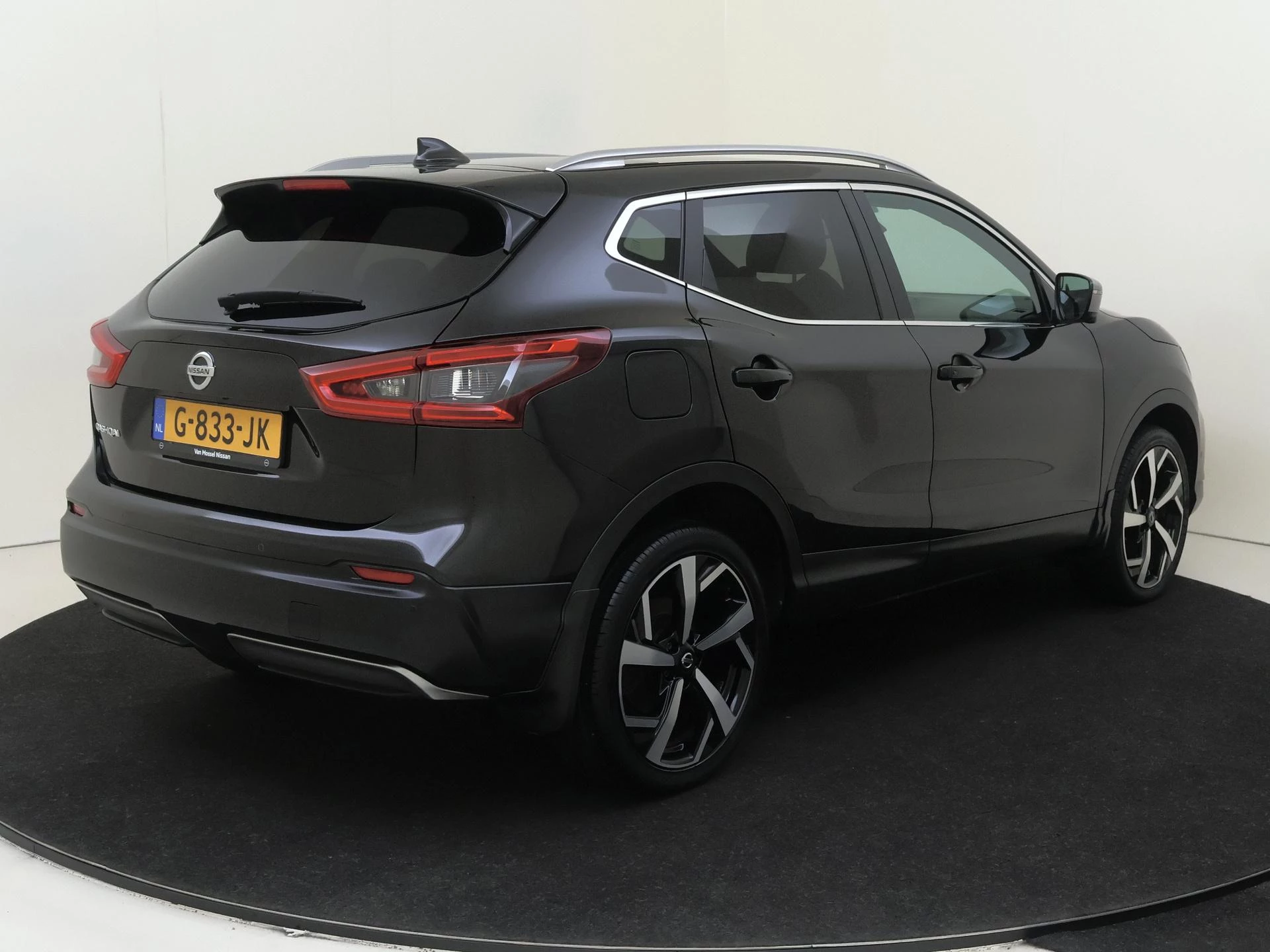 Nissan QASHQAI 1.3 DIG-T Tekna +