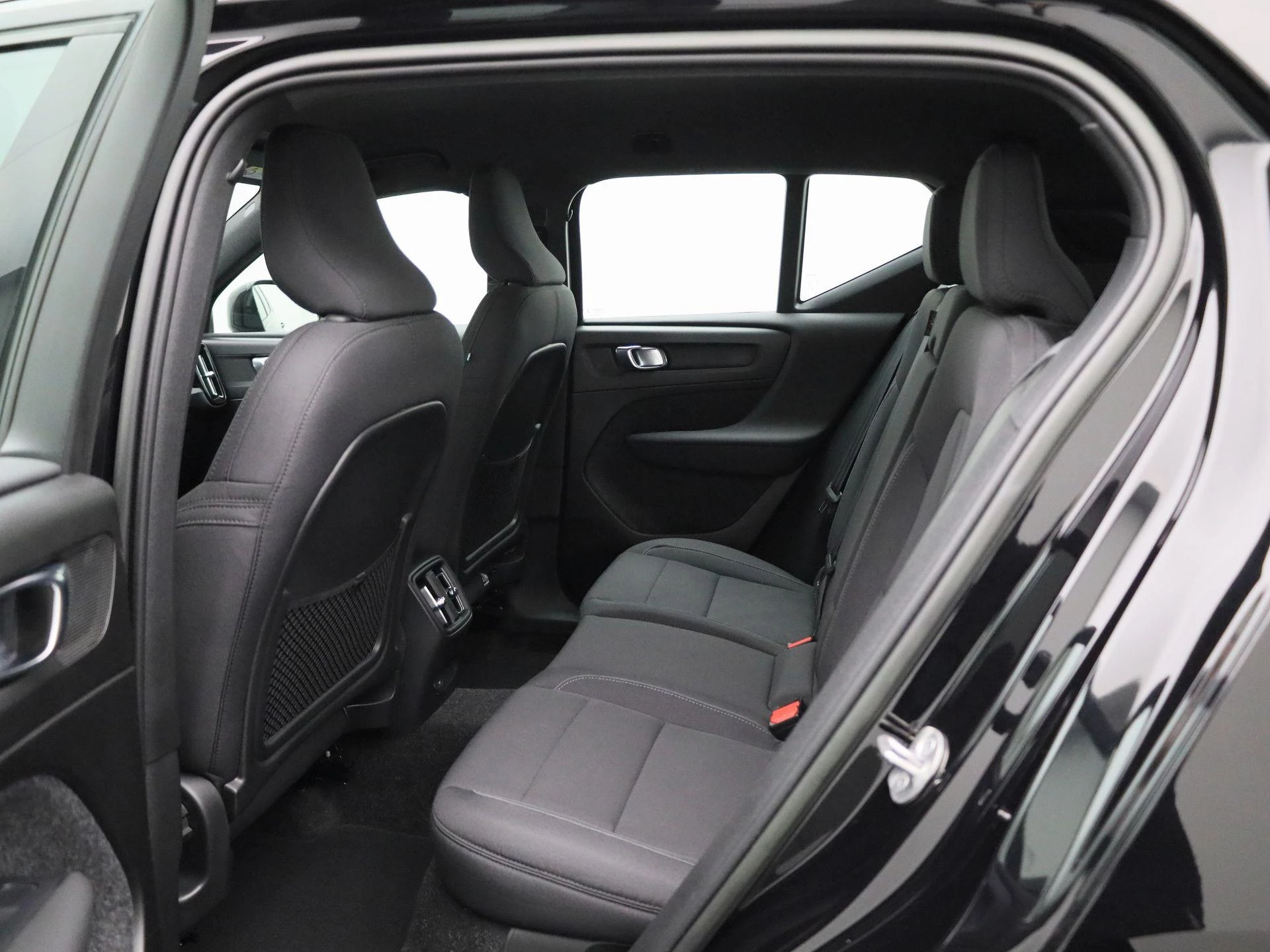 Volvo-XC40-image-9