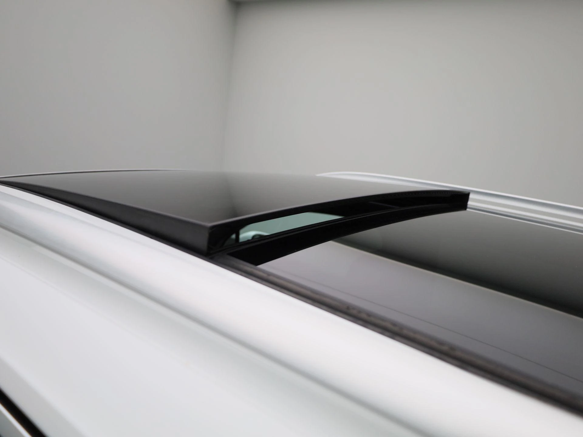 Volkswagen-Tiguan-image-39