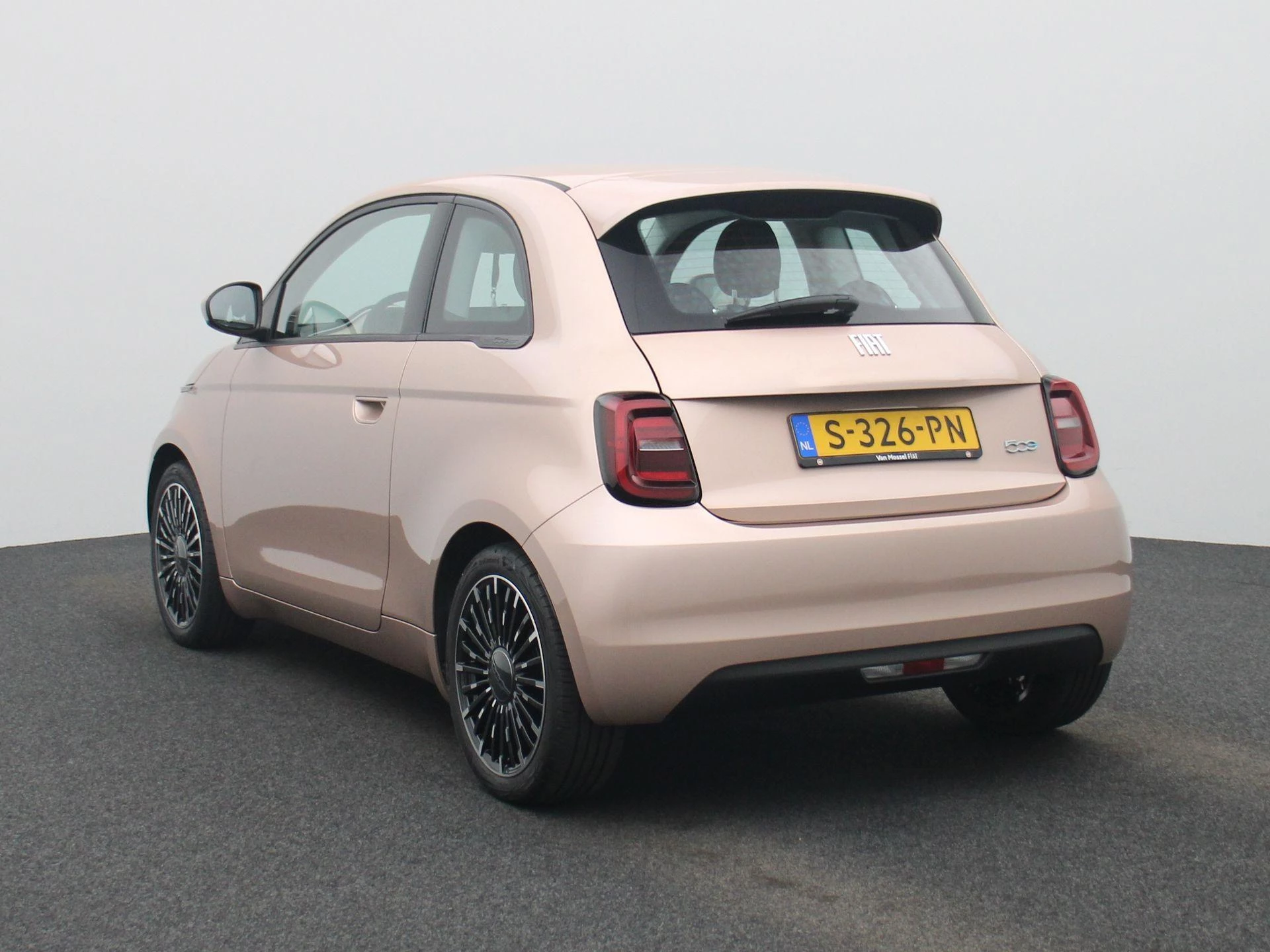 Fiat-500-image-1