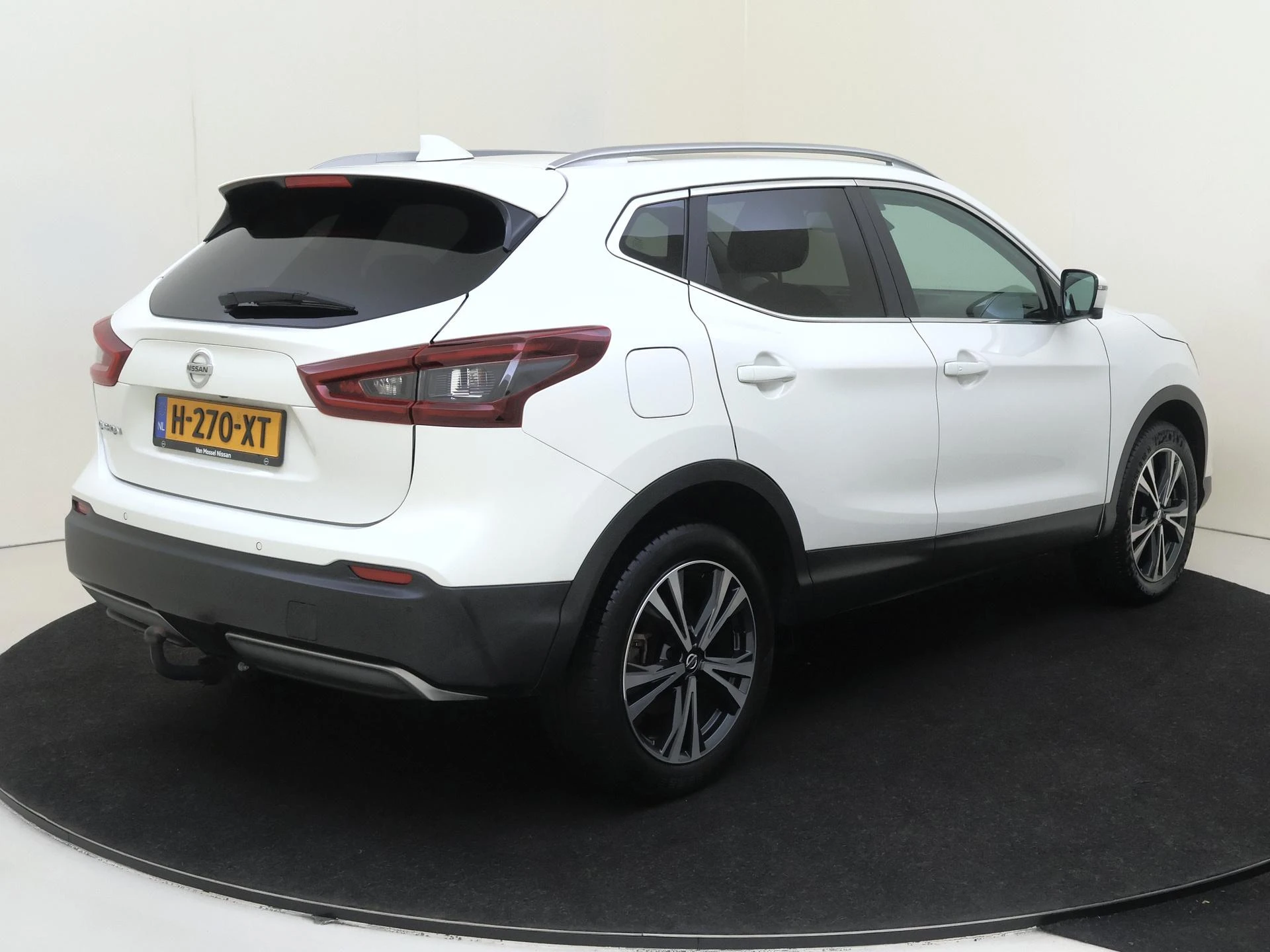 Nissan-QASHQAI-image-3