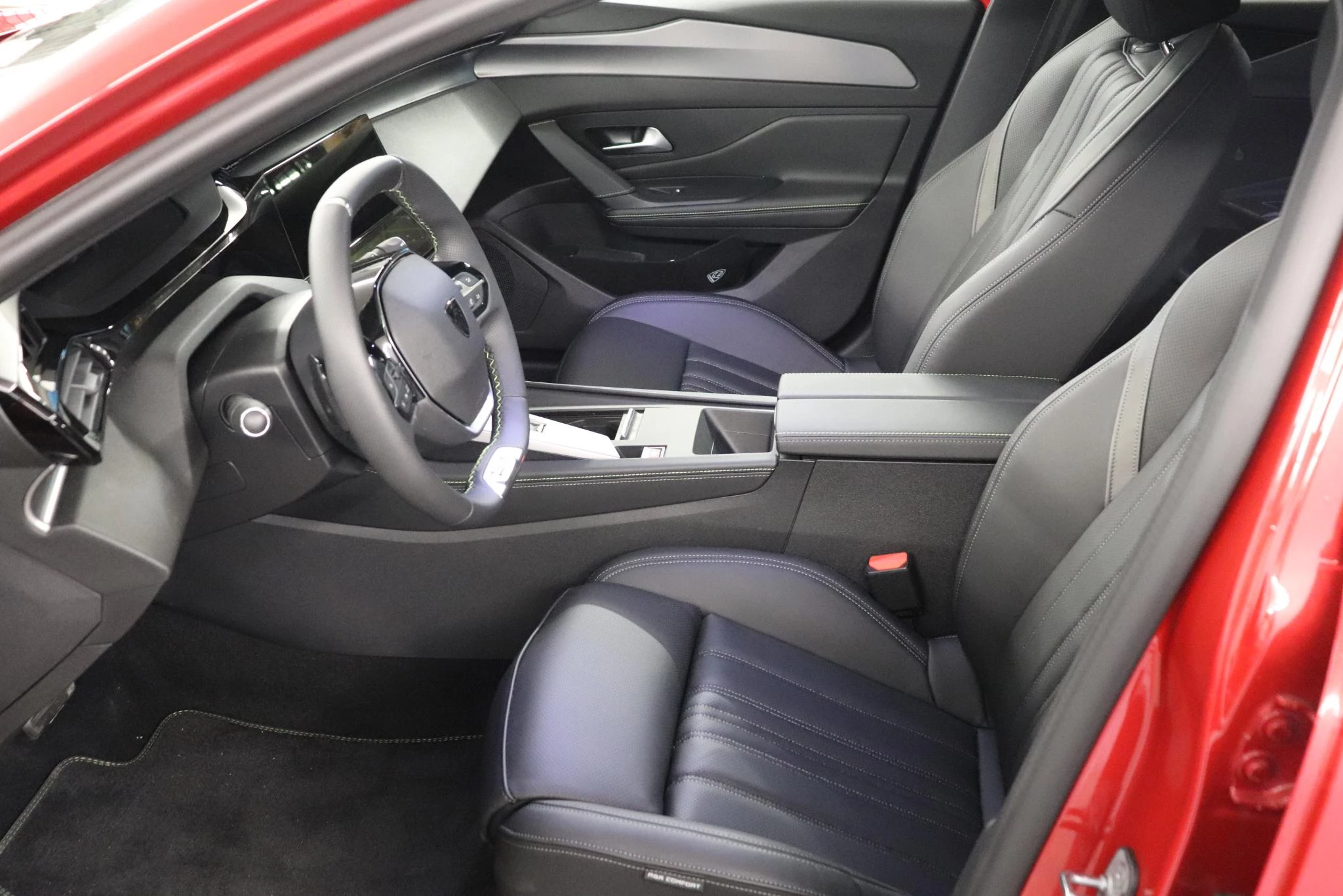 Peugeot 308 (5-d) 1.6 Hybrid 180 S&S EAT8 GT 132kW aut