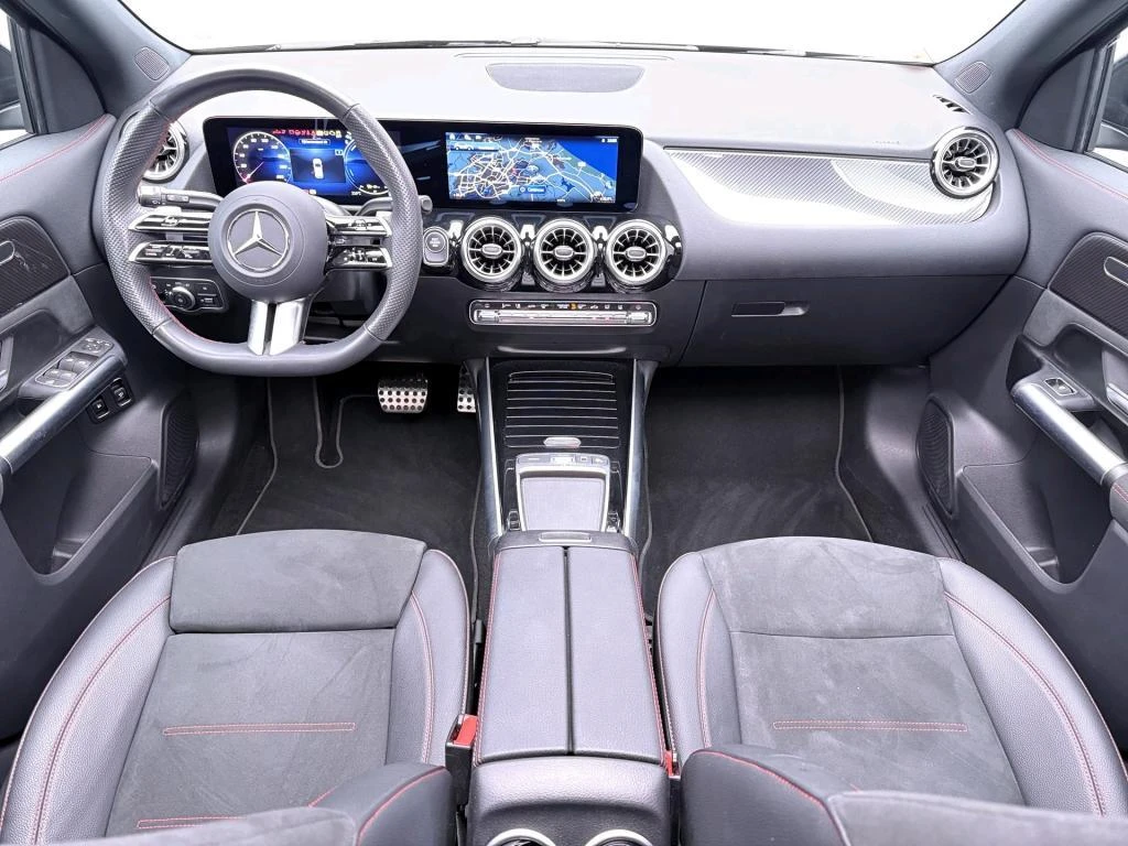 Mercedes-Benz-GLA-image-5