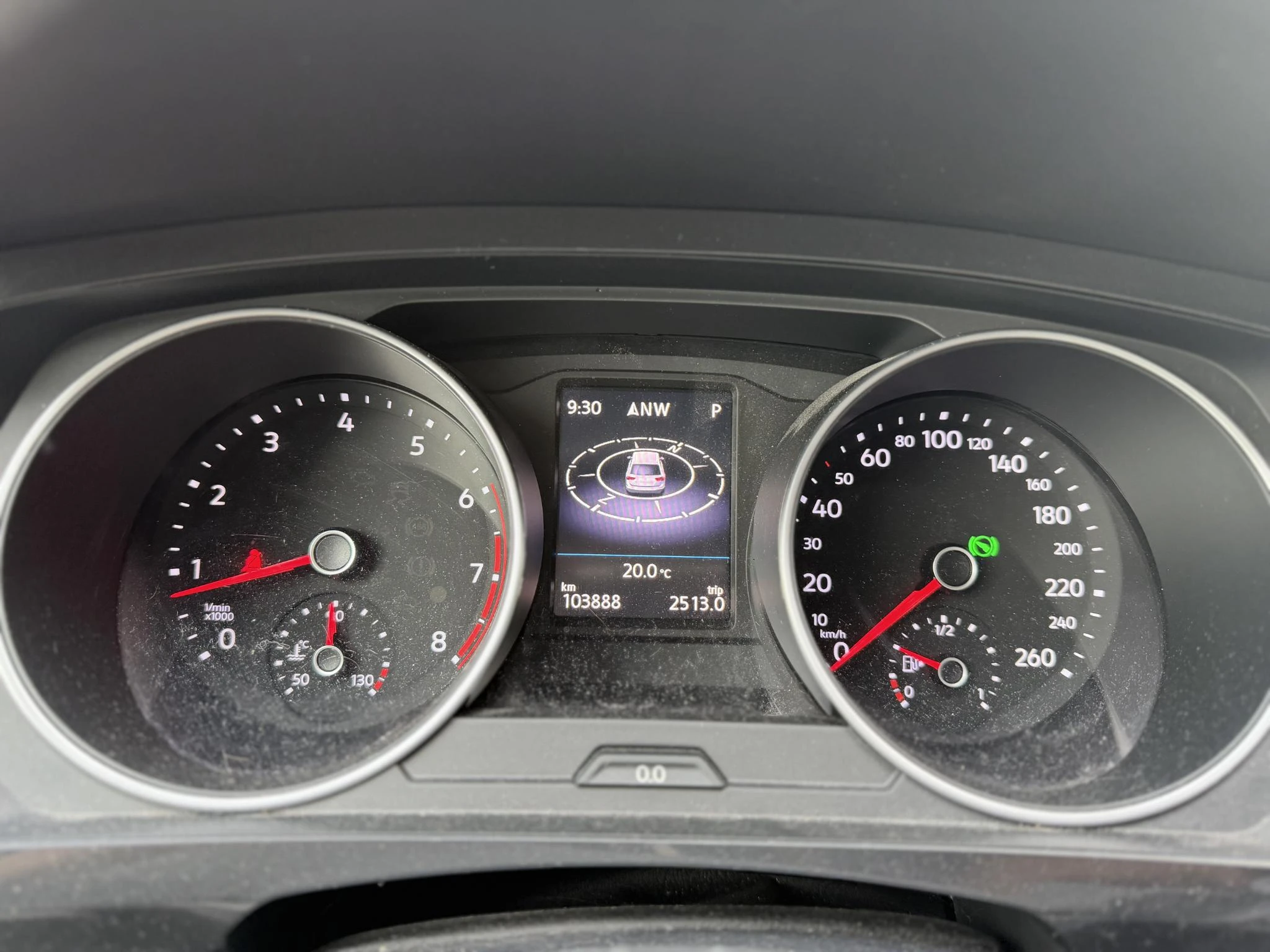 Volkswagen-Tiguan-image-3
