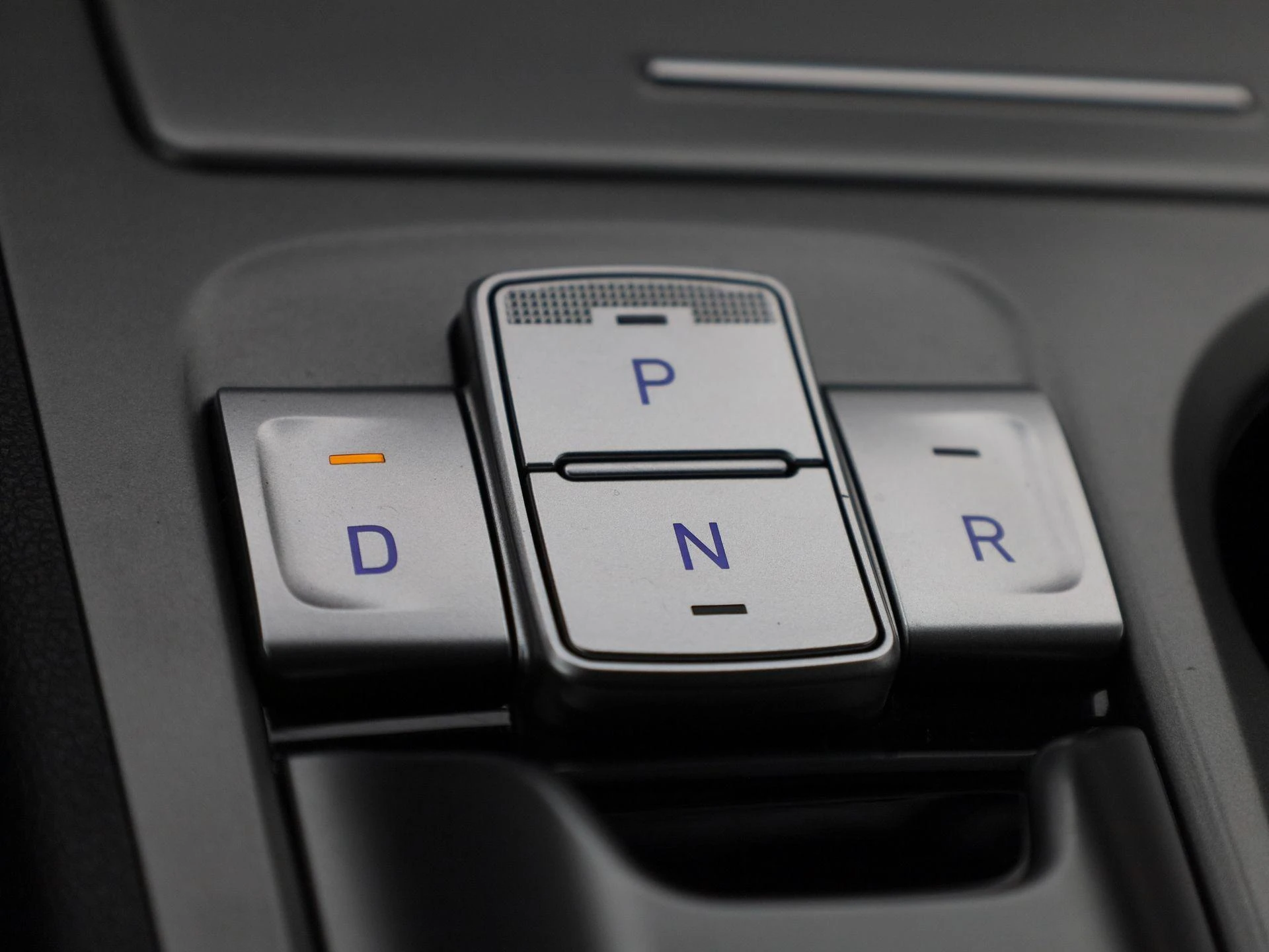 Hyundai-Kona-image-19