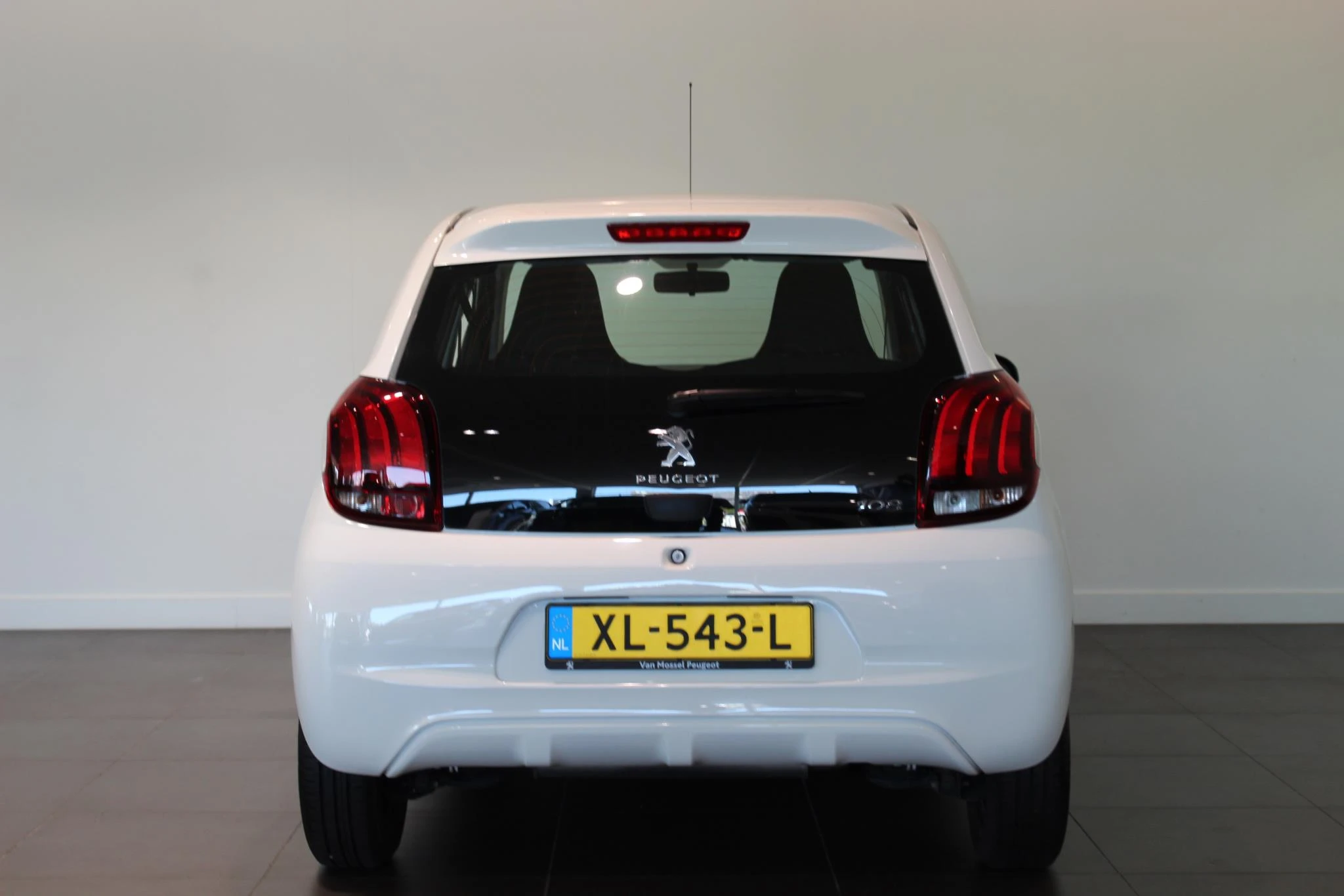 Peugeot-108-image-3
